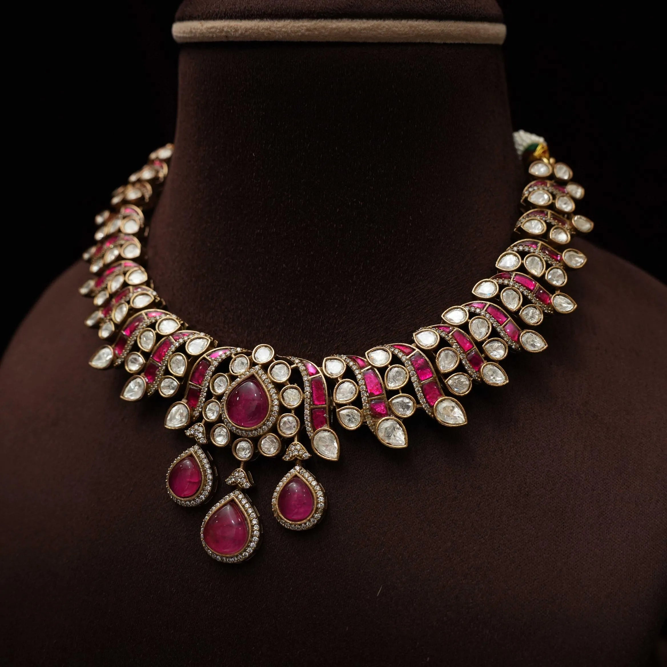 Mishti Victorian Polki Necklace - Reddish Pink