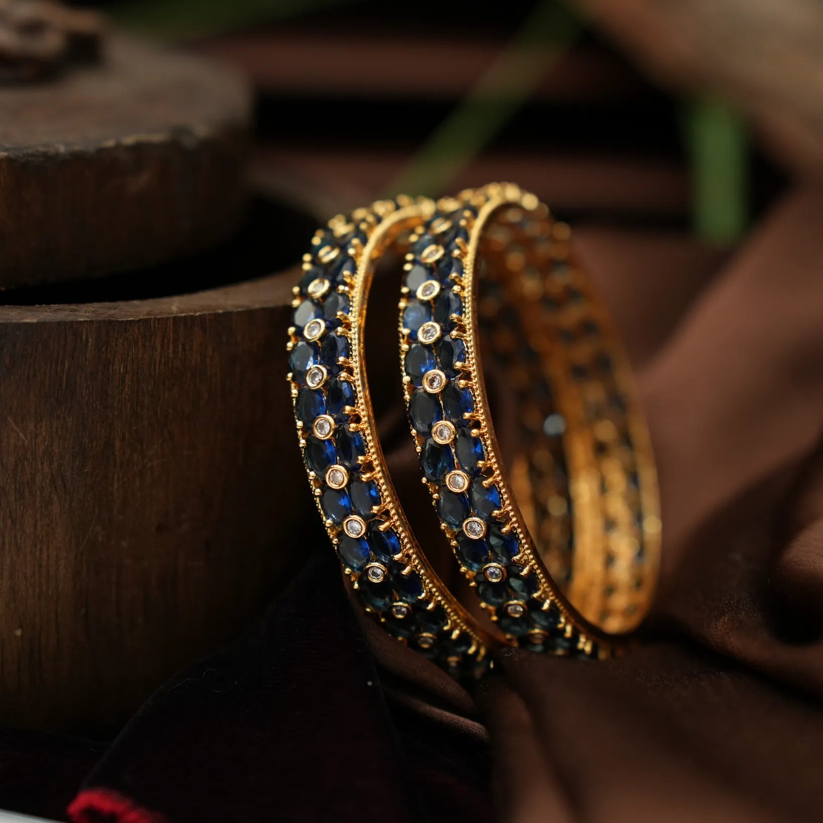 Mivaan Antique Bangles