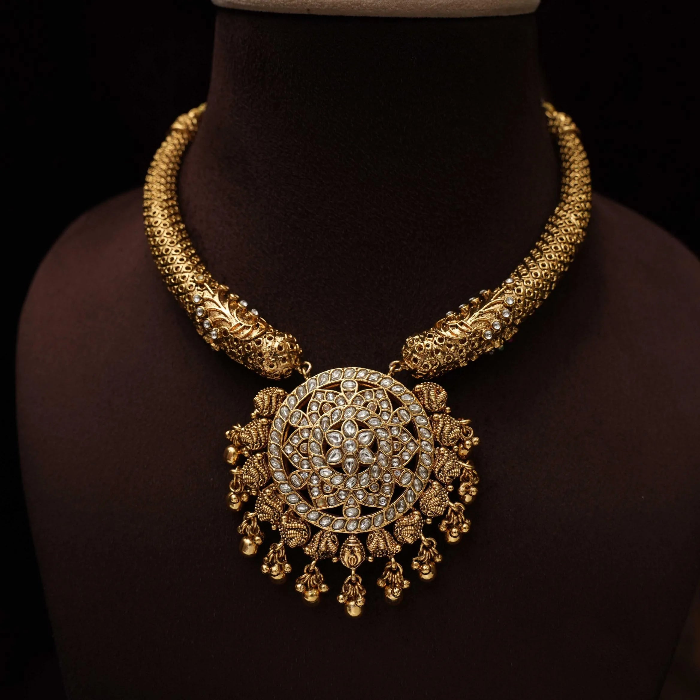 Naisha Antique Reversible Hasli Necklace