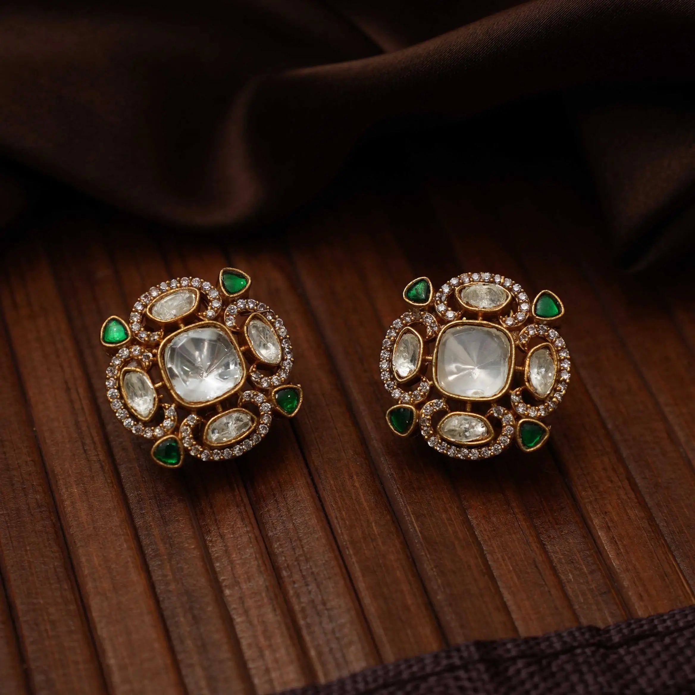 Nalini Polki Ear Stud - Green