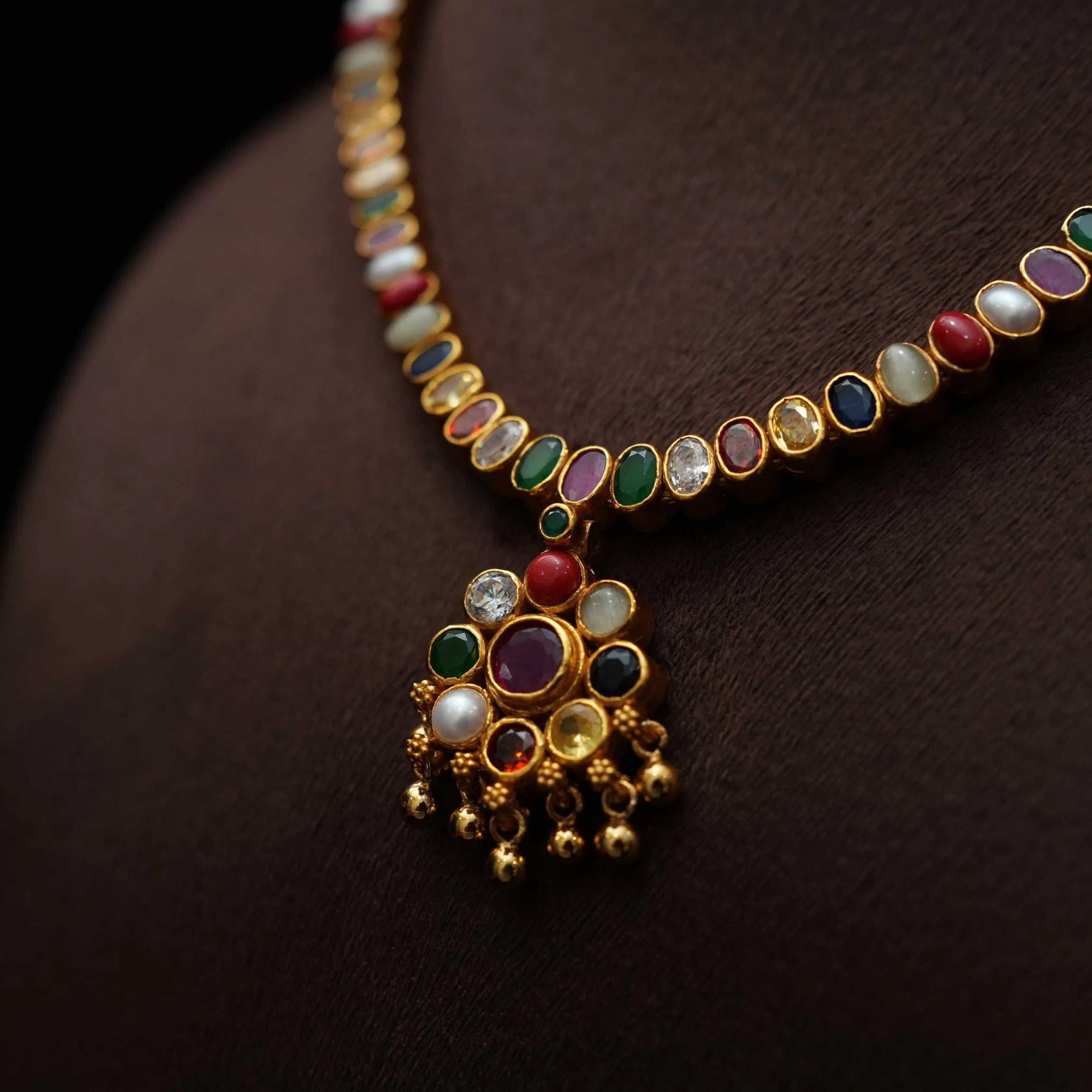 Naya Silver Reversible Necklace