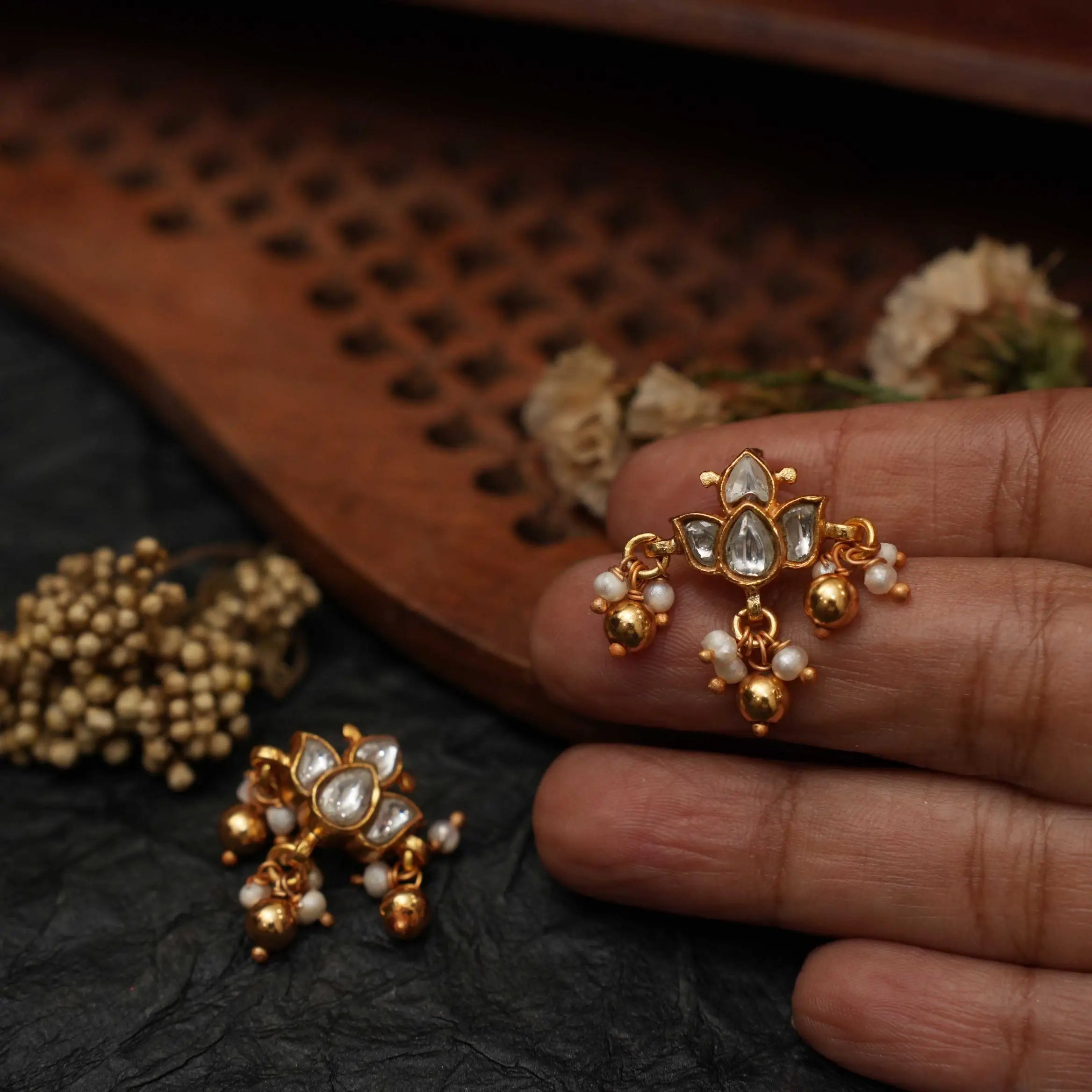 Nayana Silver Bugadi Ear Cuff - Pari