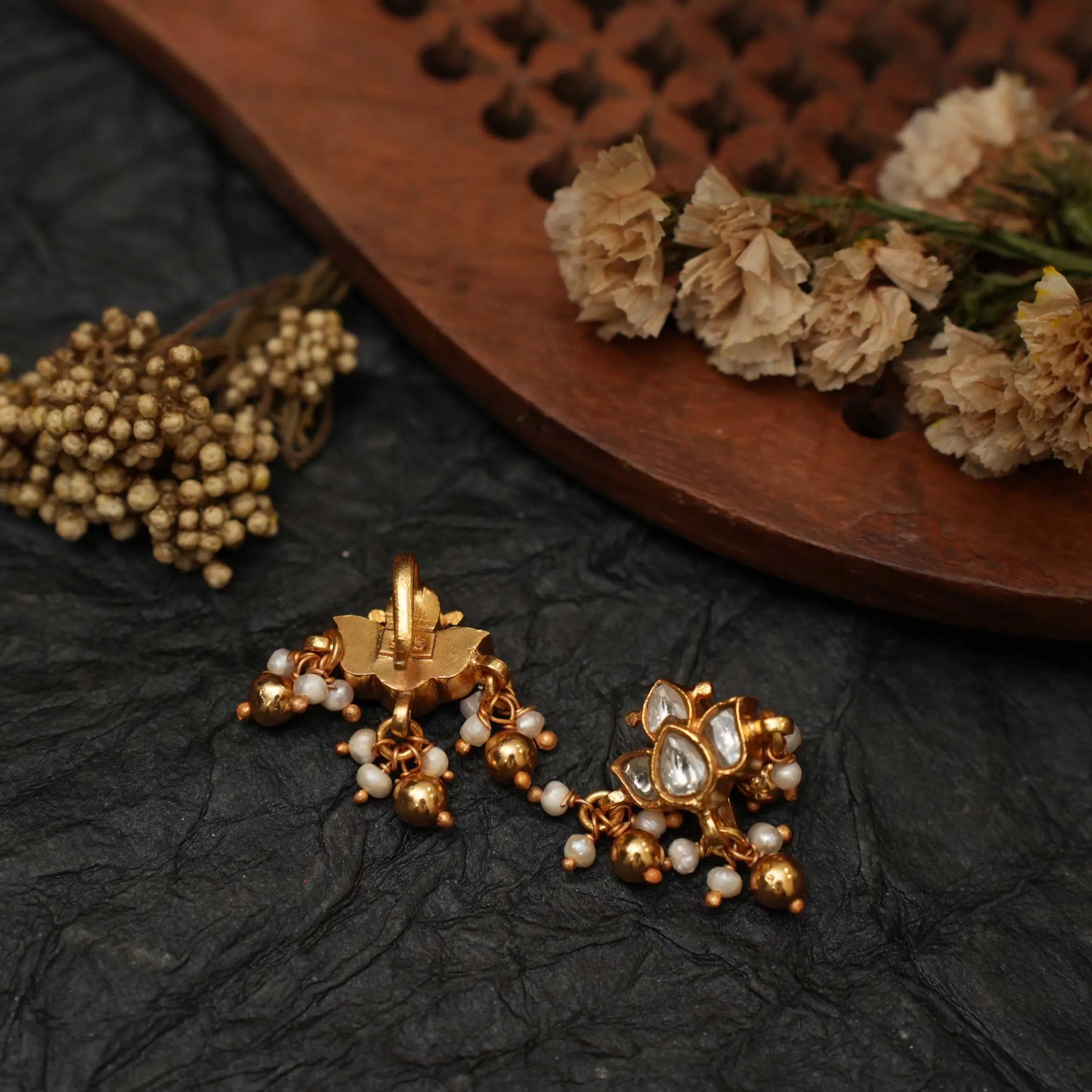 Nayana Silver Bugadi Ear Cuff - Pari