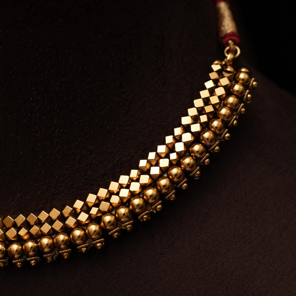 Nayanika Antique Choker - Red
