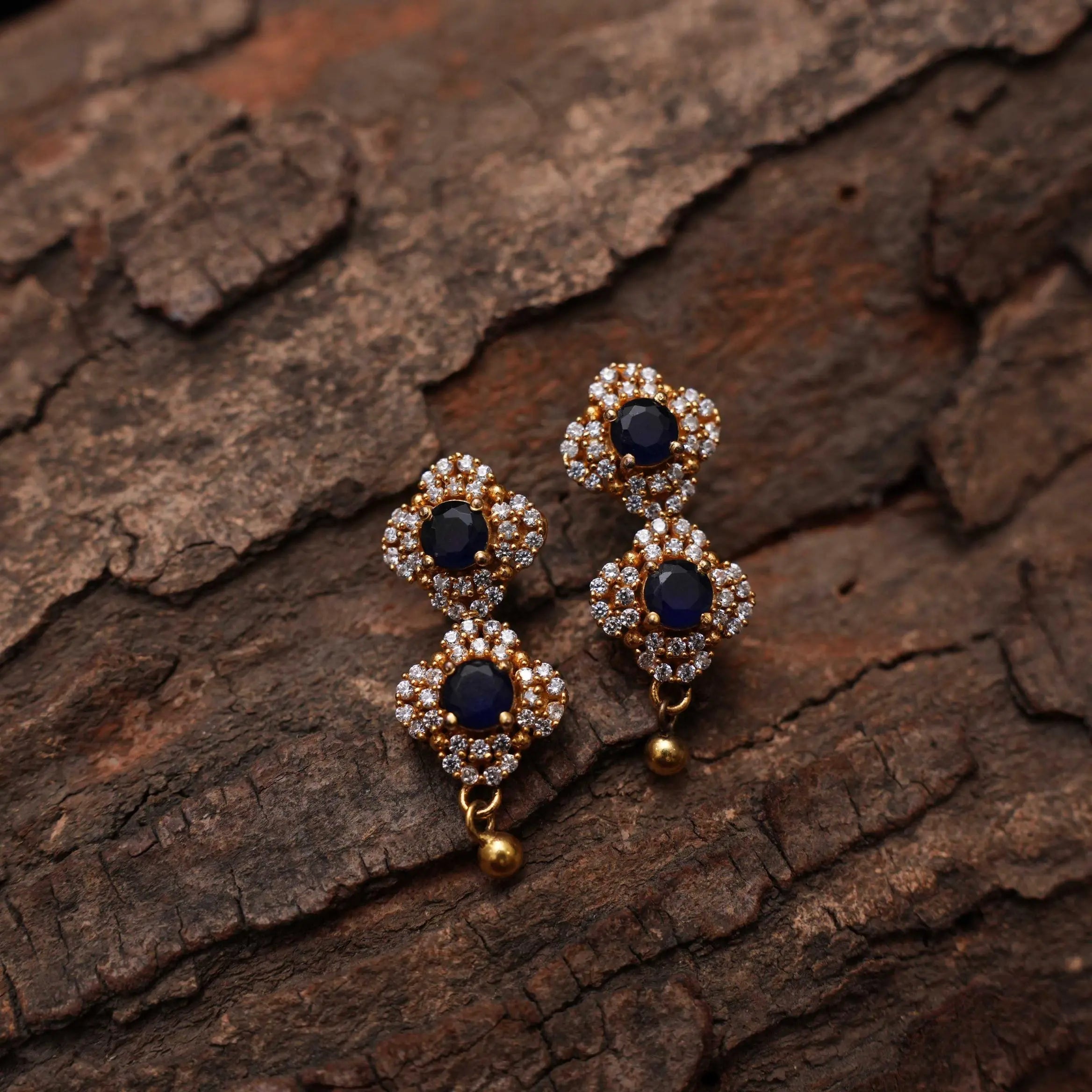 Neelaja Silver Necklace