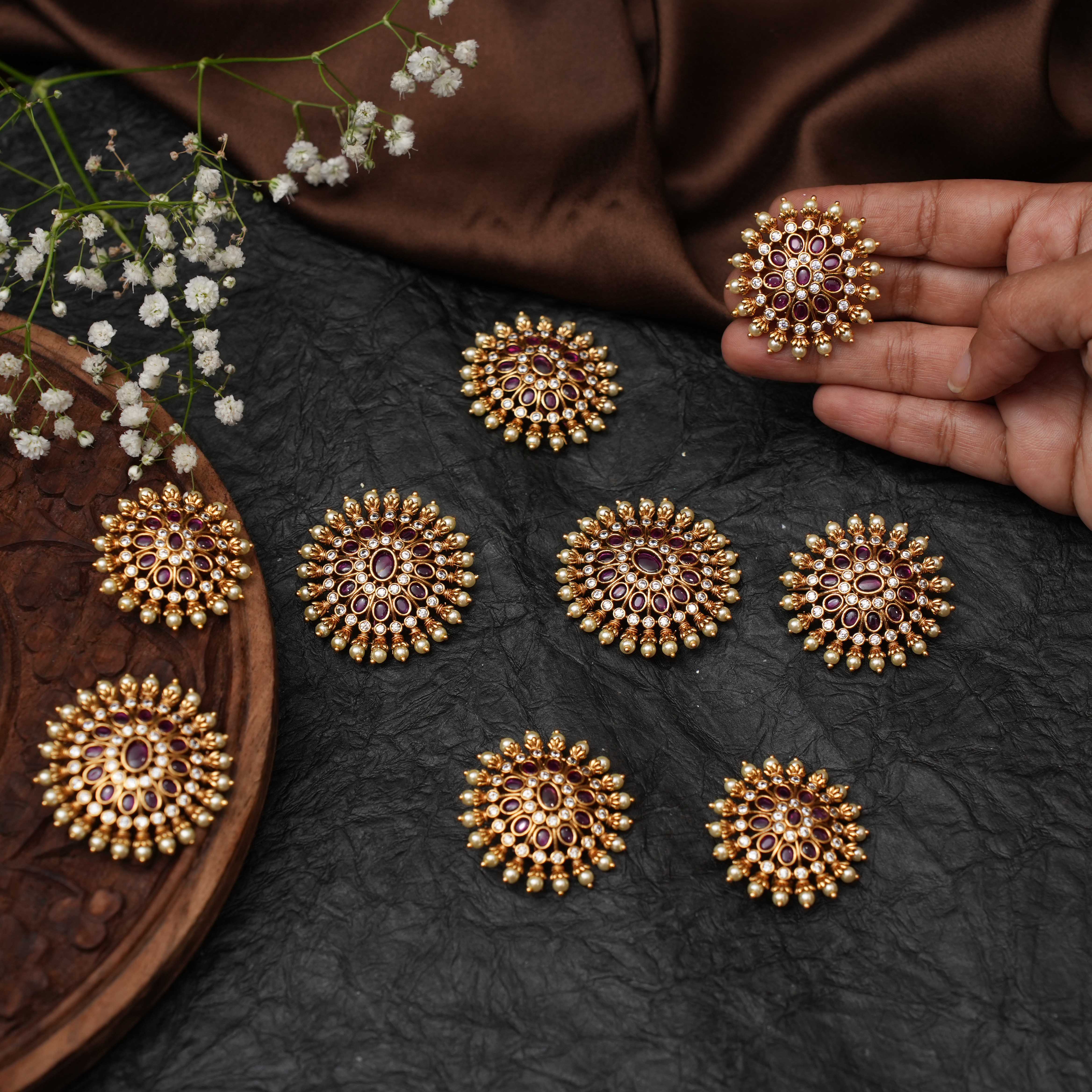 Neesha Antique Rakkodi/ Hair Pins - Red