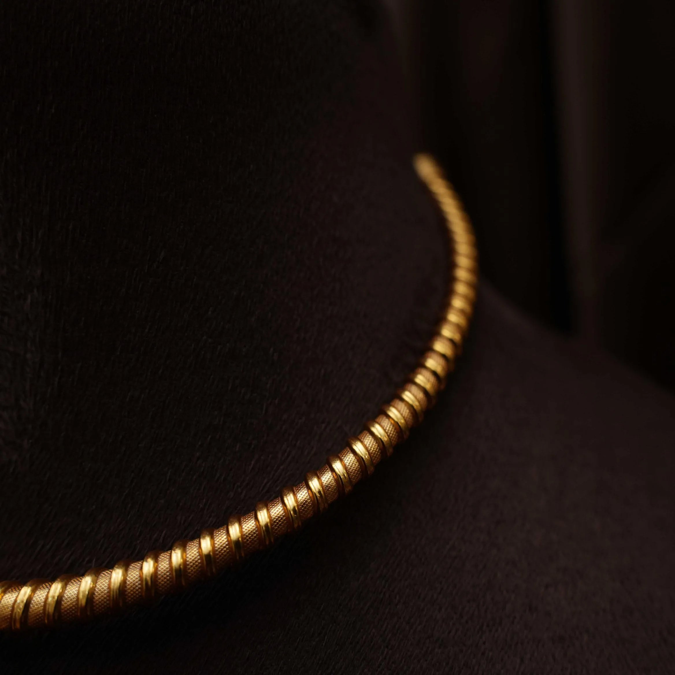 Nethra Silver Hasli Necklace - Asha