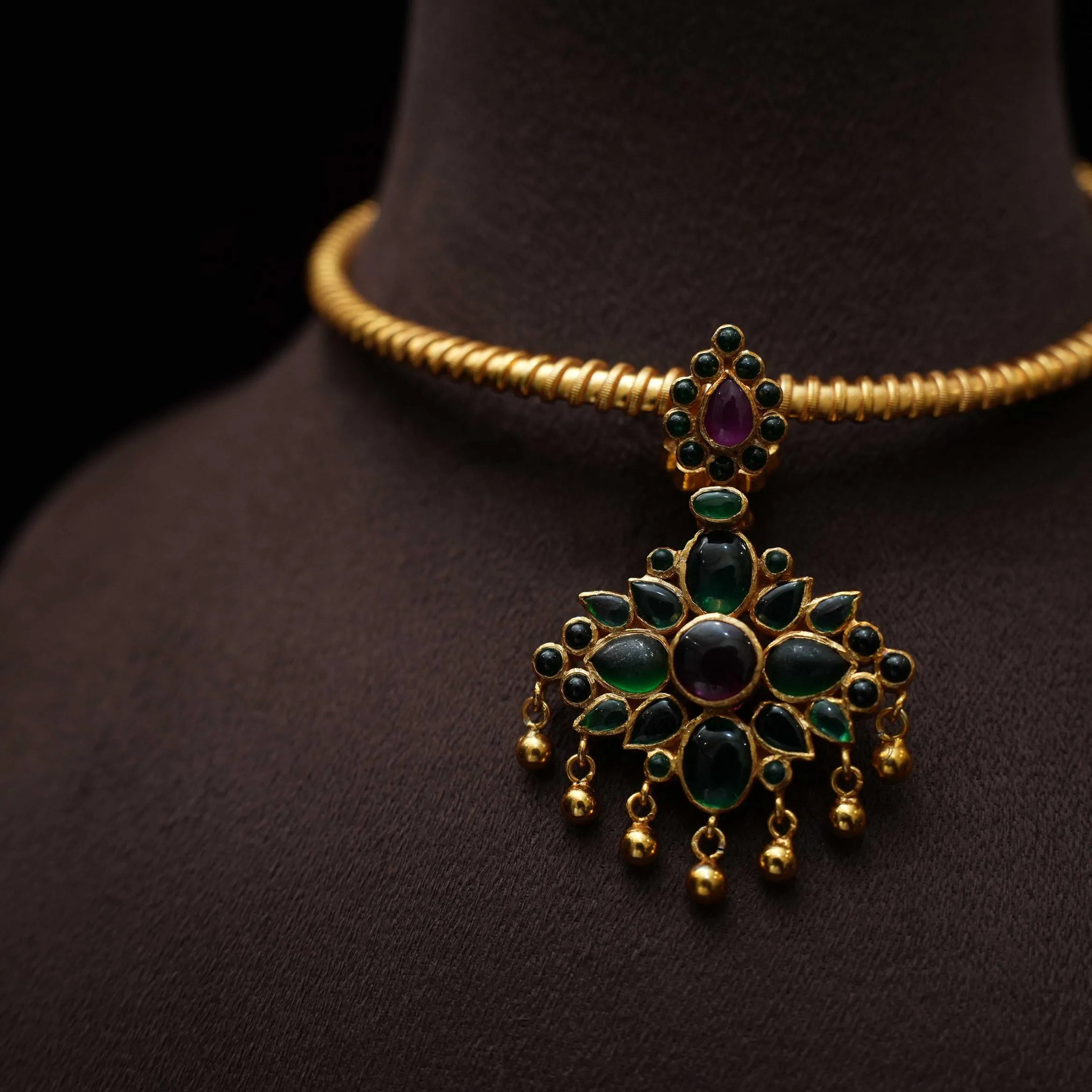 Nethra Silver Hasli Necklace - Vaishali