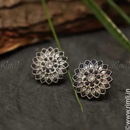 Silver Floral Earstud - Rimli Boutique