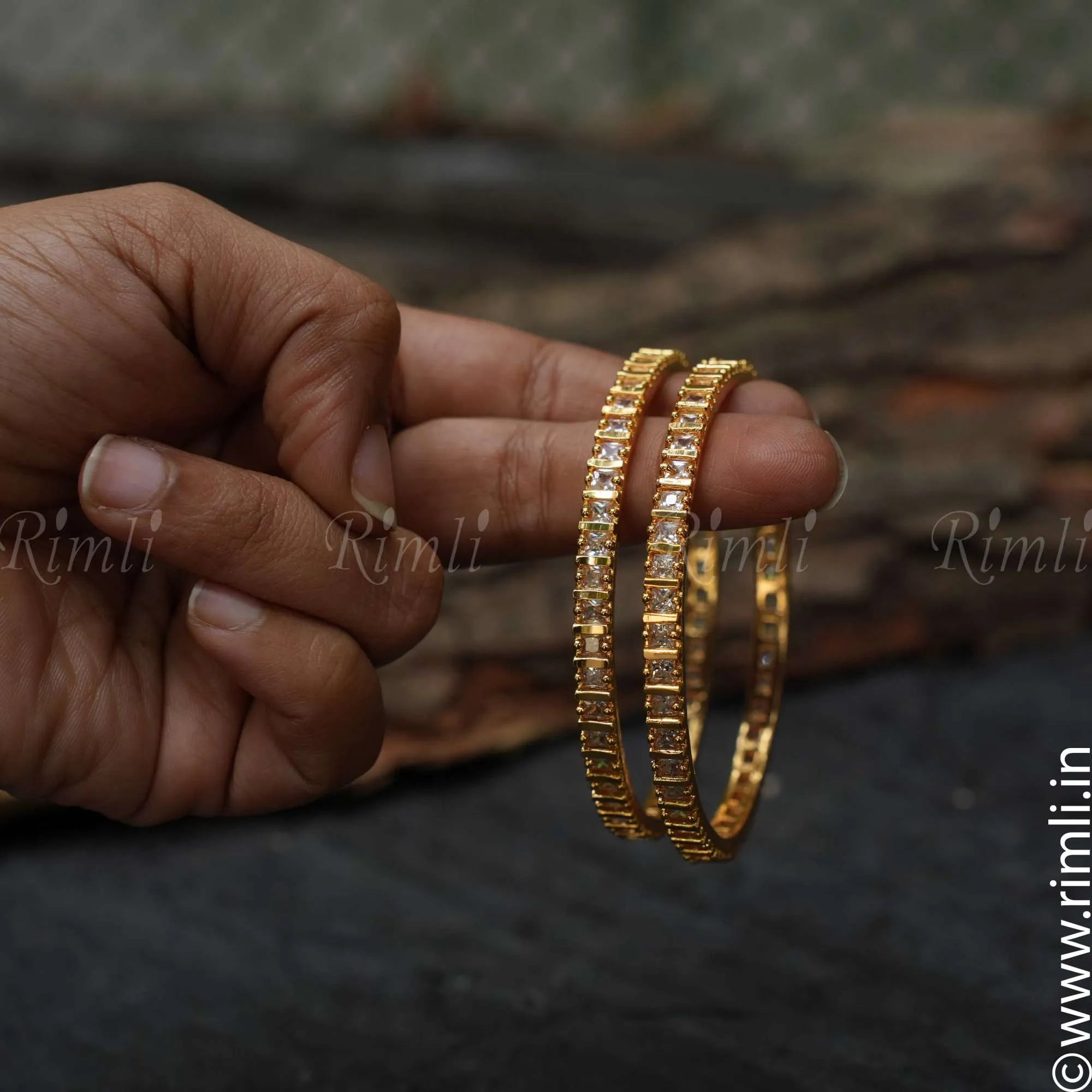 Tanvi Diamond Design Bangle - Square - Rimli Boutique