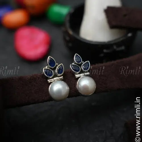 Rani Silver Ear Stud - Rimli Boutique