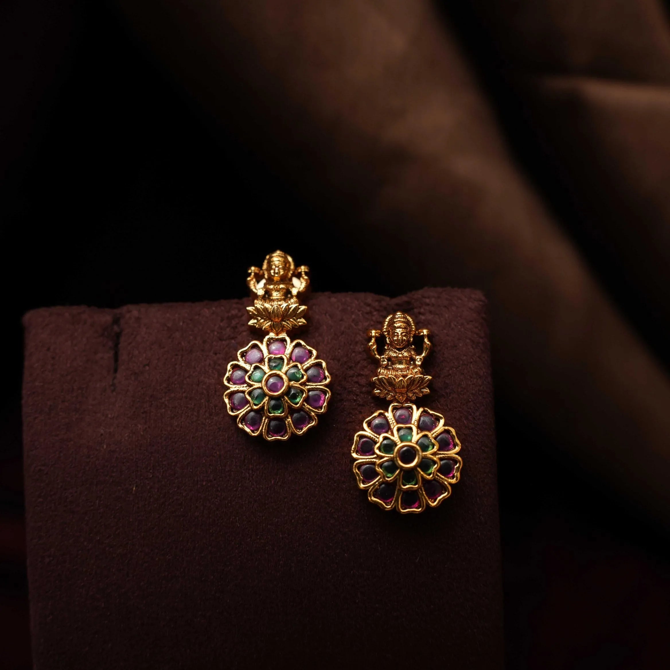 Nihira Antique Necklace
