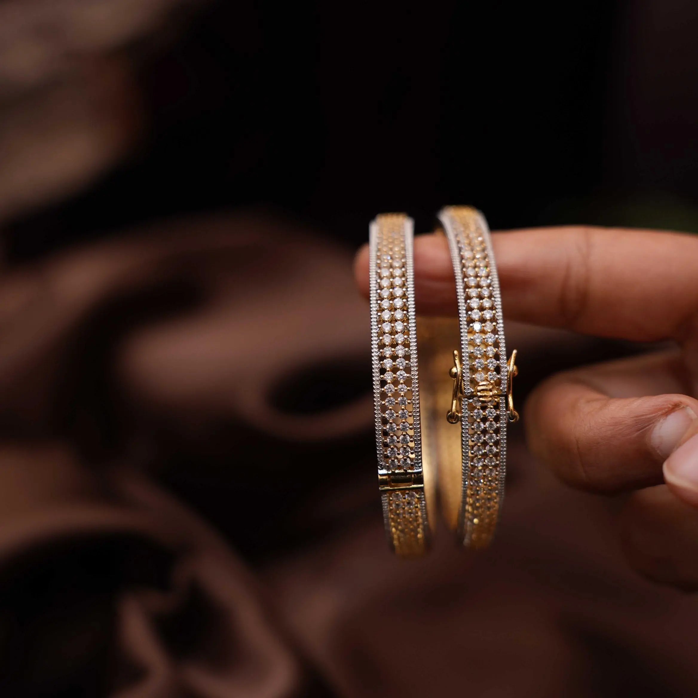 Niksha Zircon Bangles - Gold Color