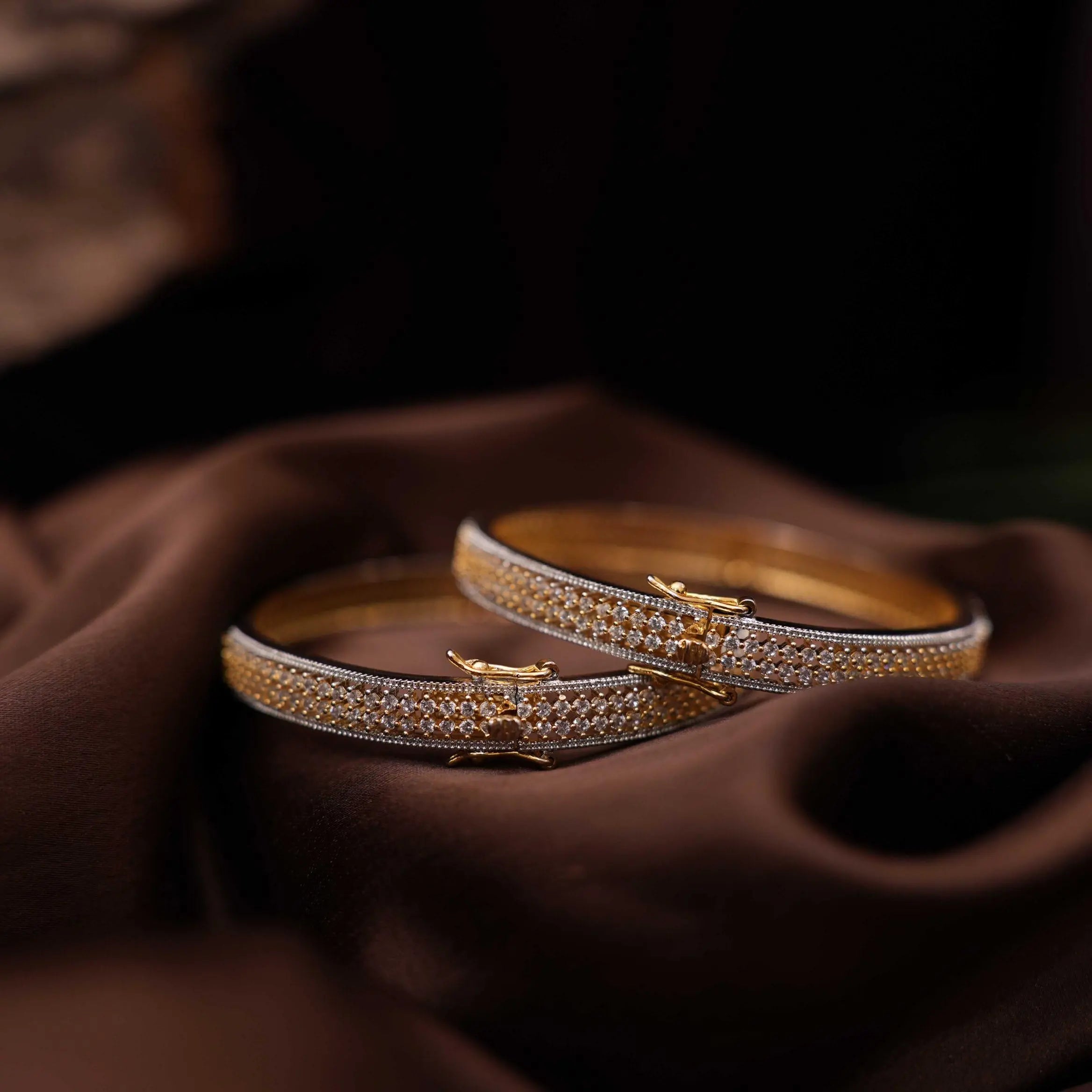 Niksha Zircon Bangles - Gold Color