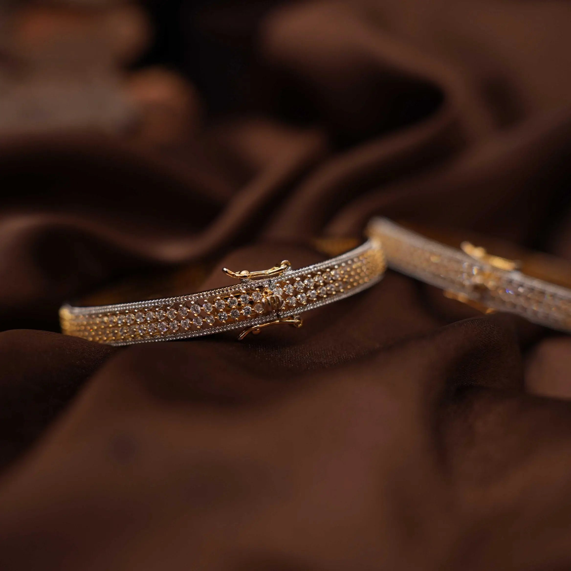 Niksha Zircon Bangles - Gold Color