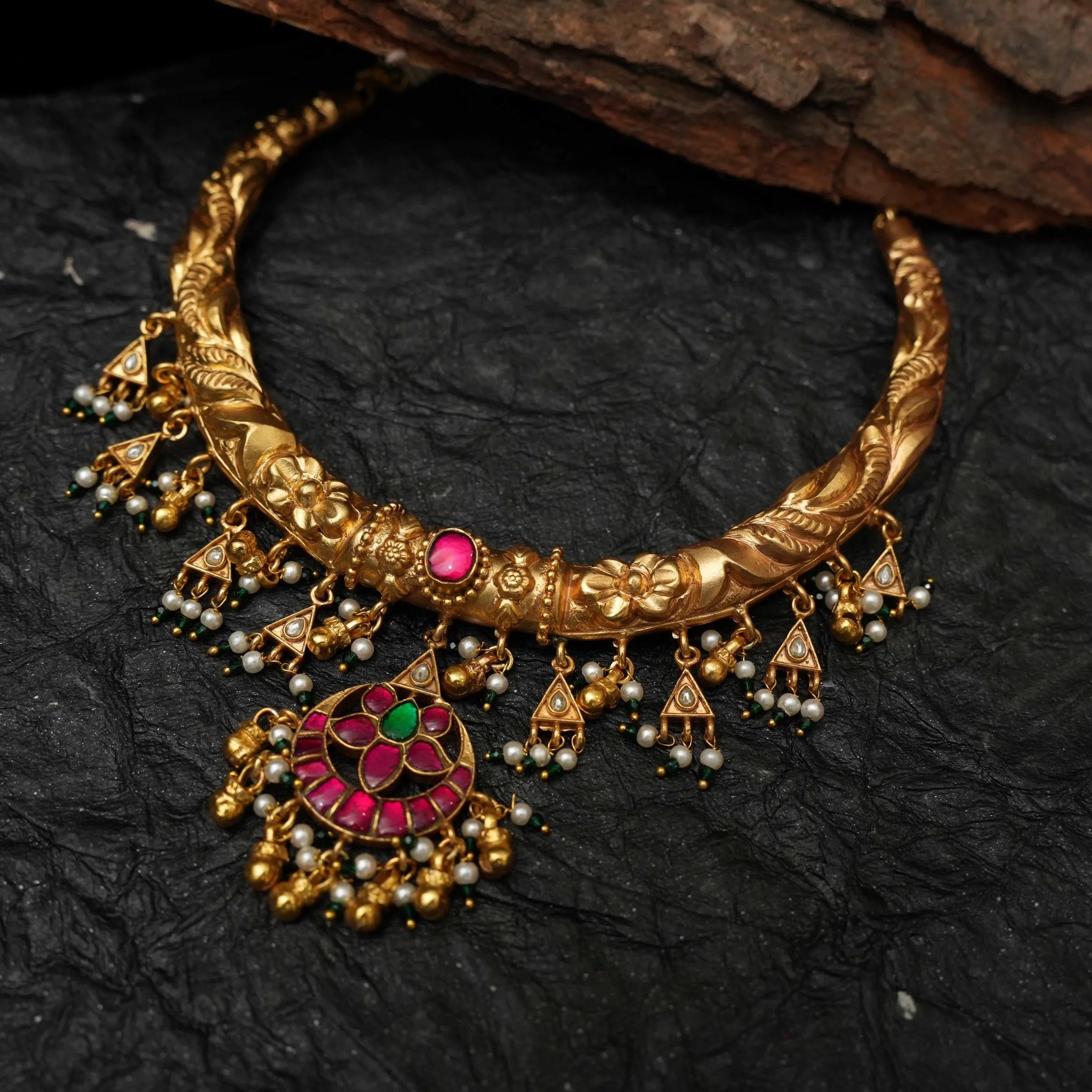 Nimisha Antique Hasli Necklace