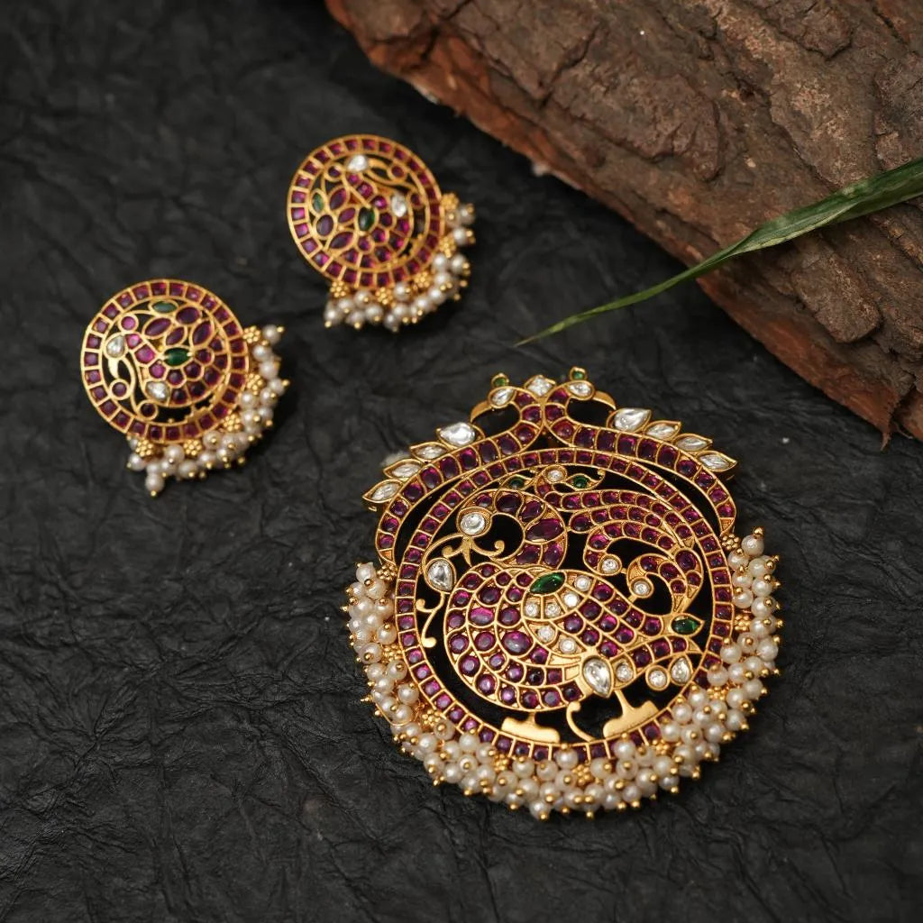 Nirayali Antique Pendant