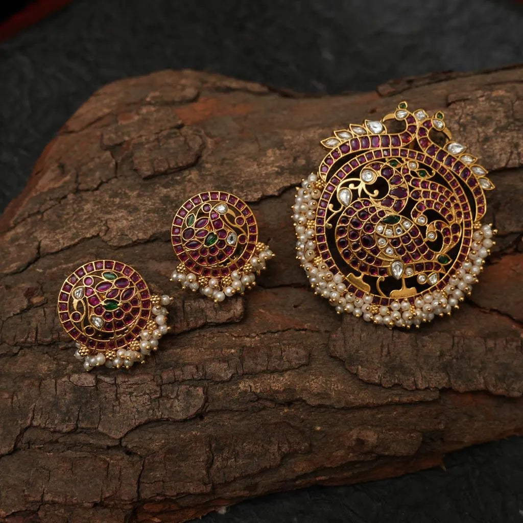 Nirayali Antique Pendant