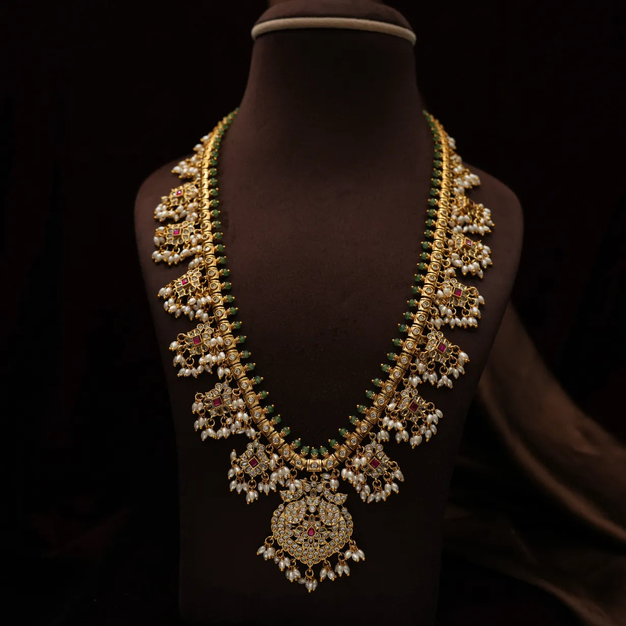 Nisha Antique Guttupusulu Necklace