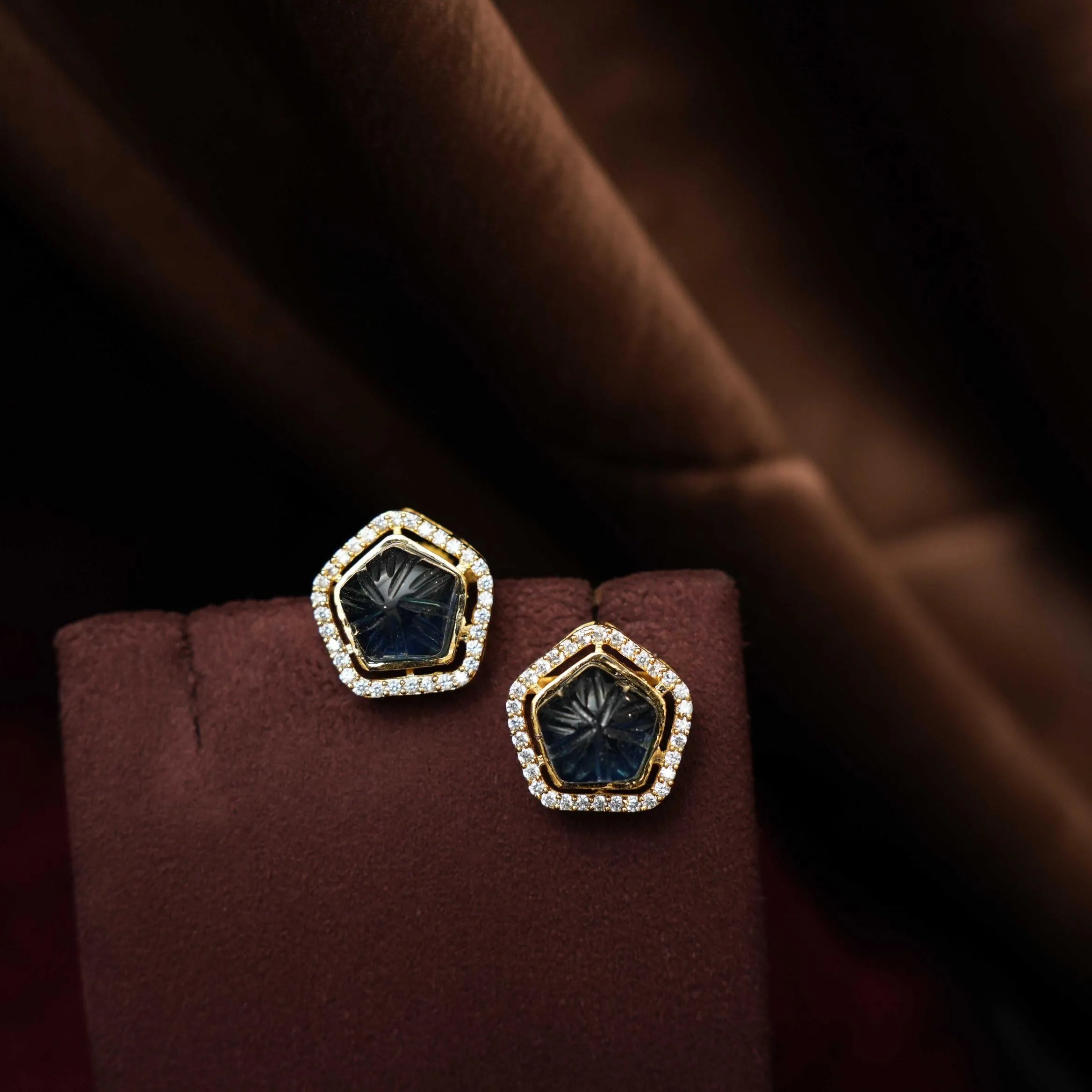 Nisha Beaded Pearl Choker - Blue