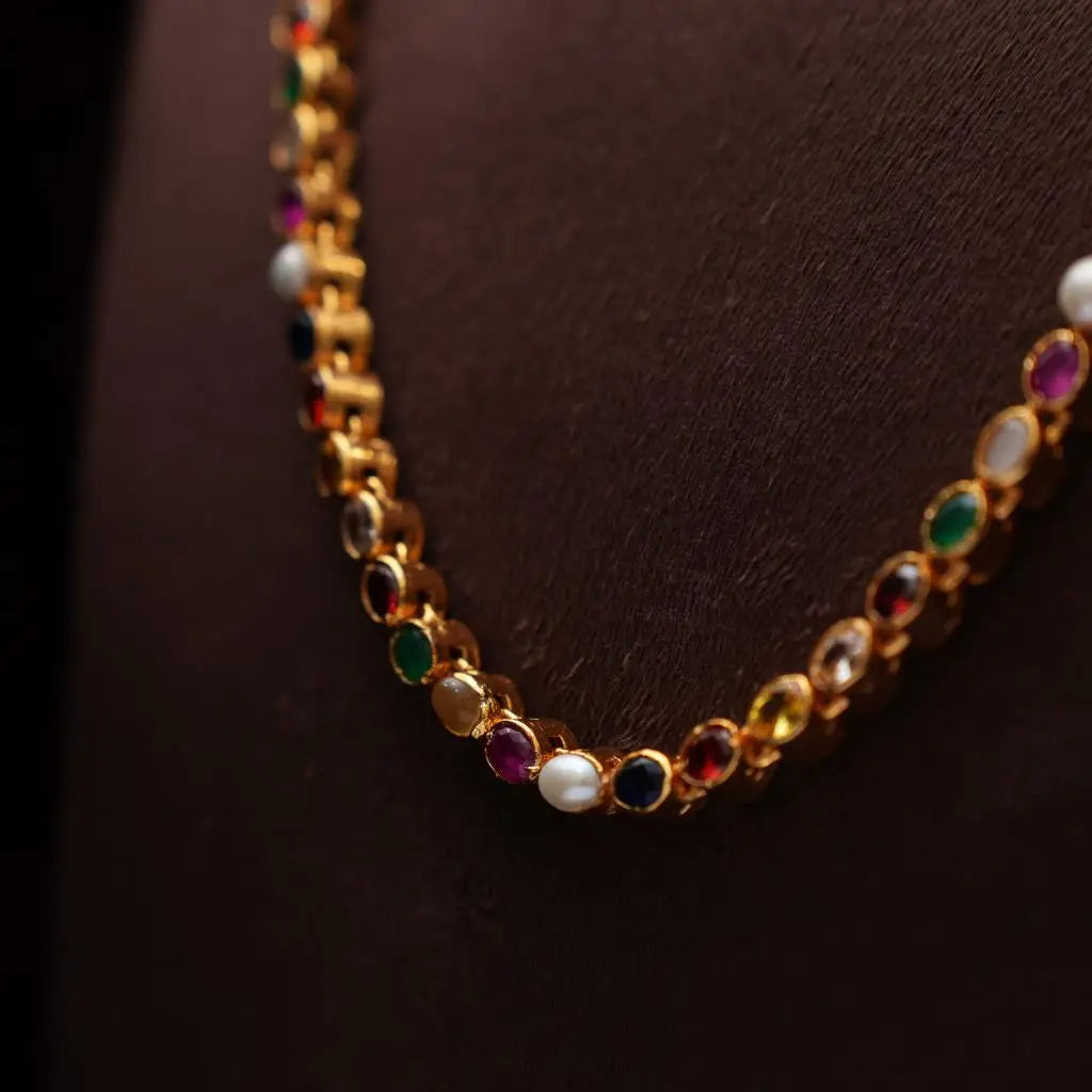 Nishita Silver Reversible Necklace