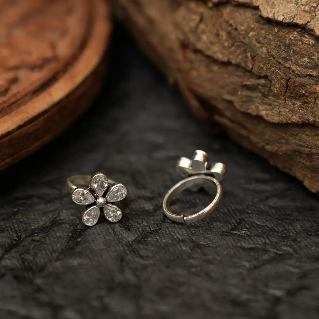 Nithin Silver Toe Ring