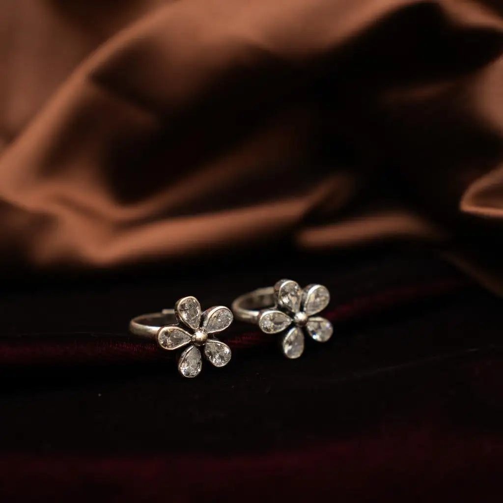 Nithin Silver Toe Ring