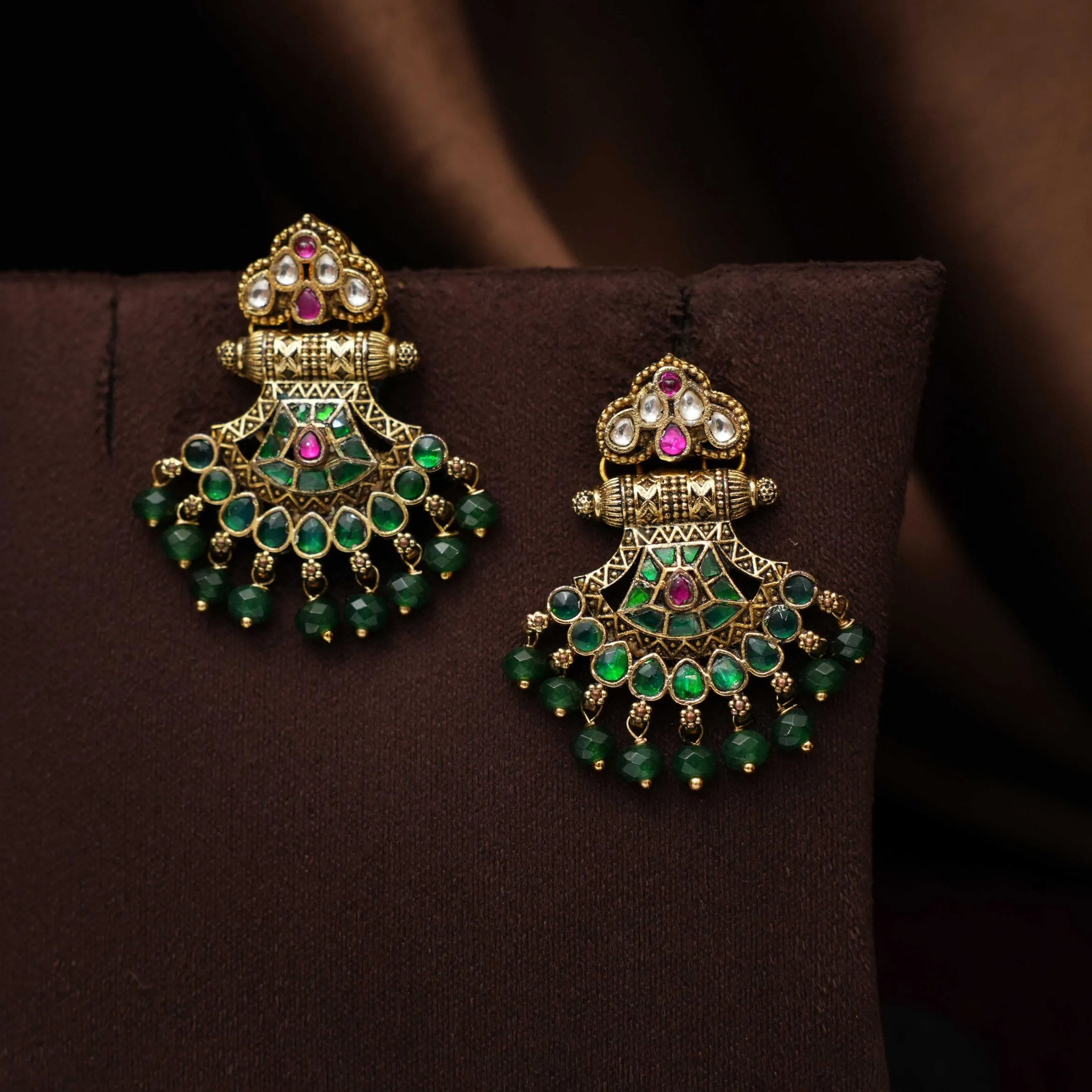 Niti Beaded Necklace - Green