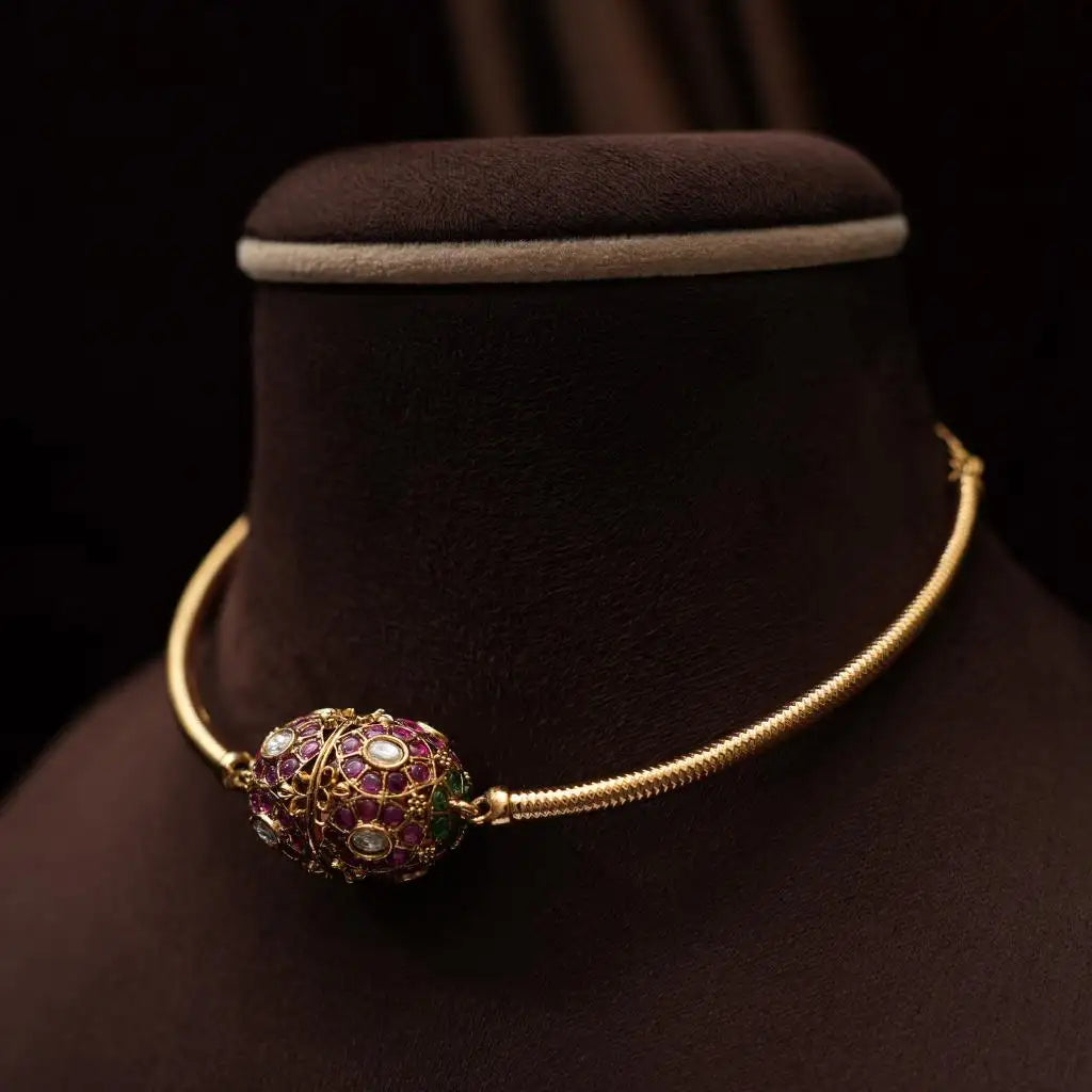 Nivriti Antique Hasli Necklace