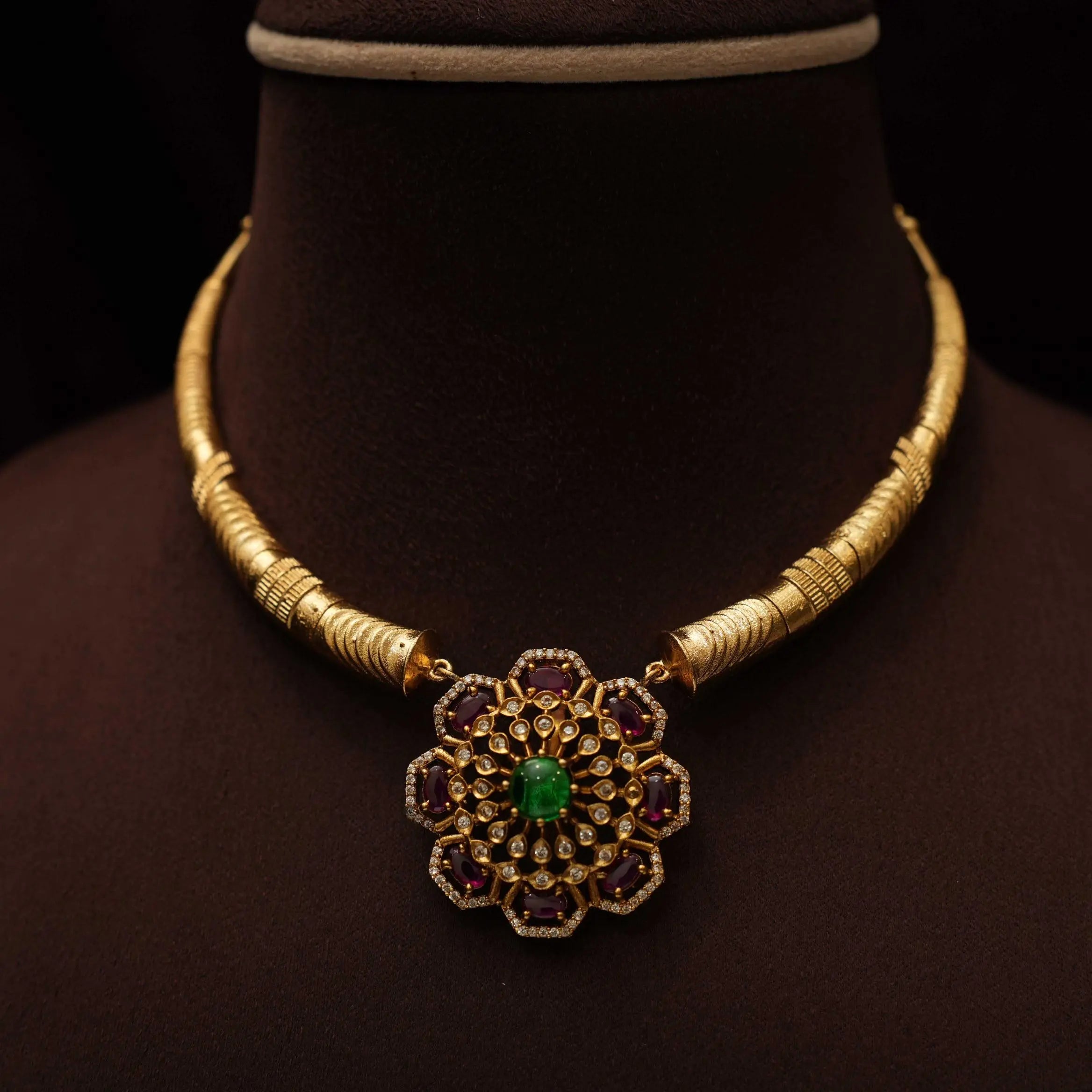 Nivriti Antique Hasli Necklace