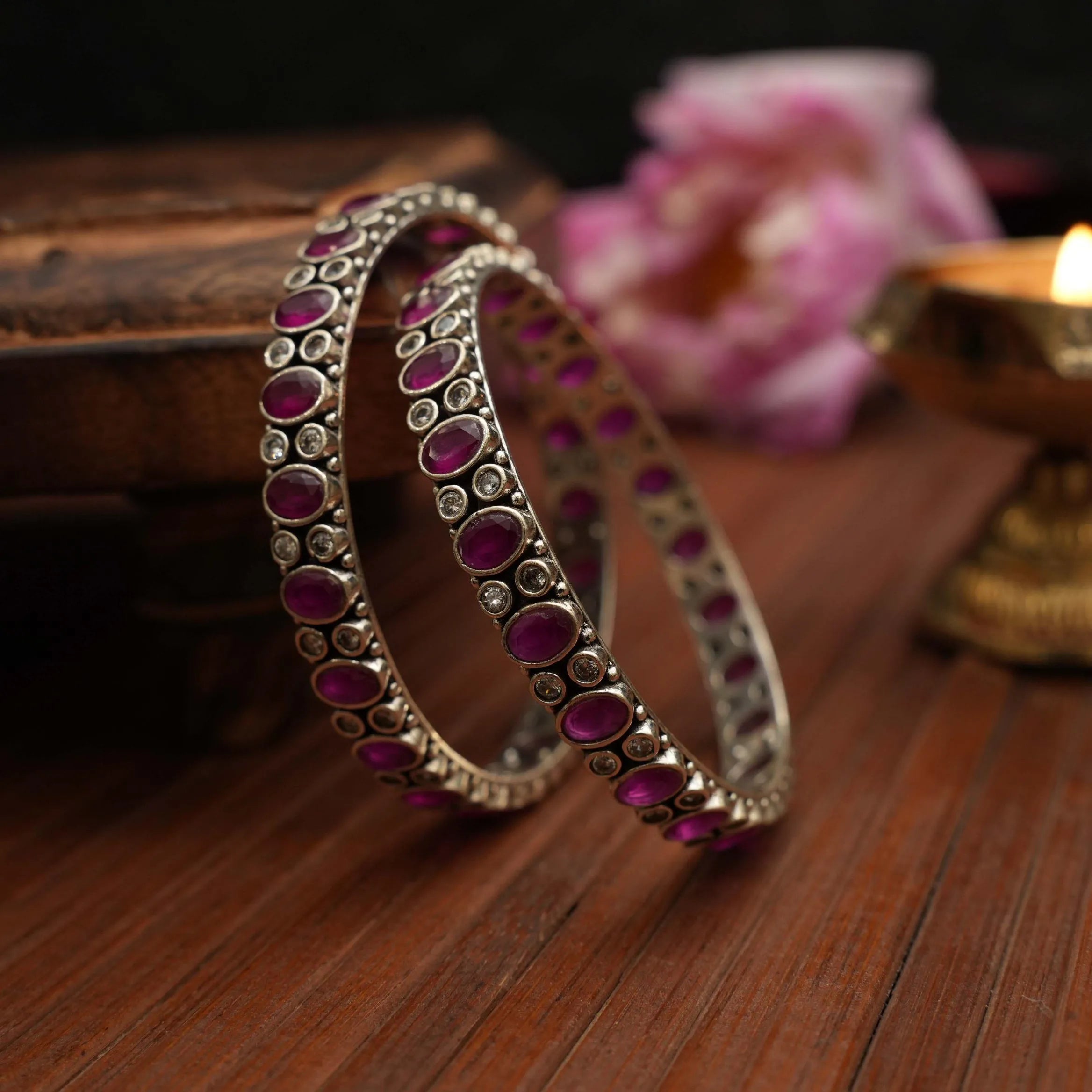 Ditya Silver Oxidised Bangles