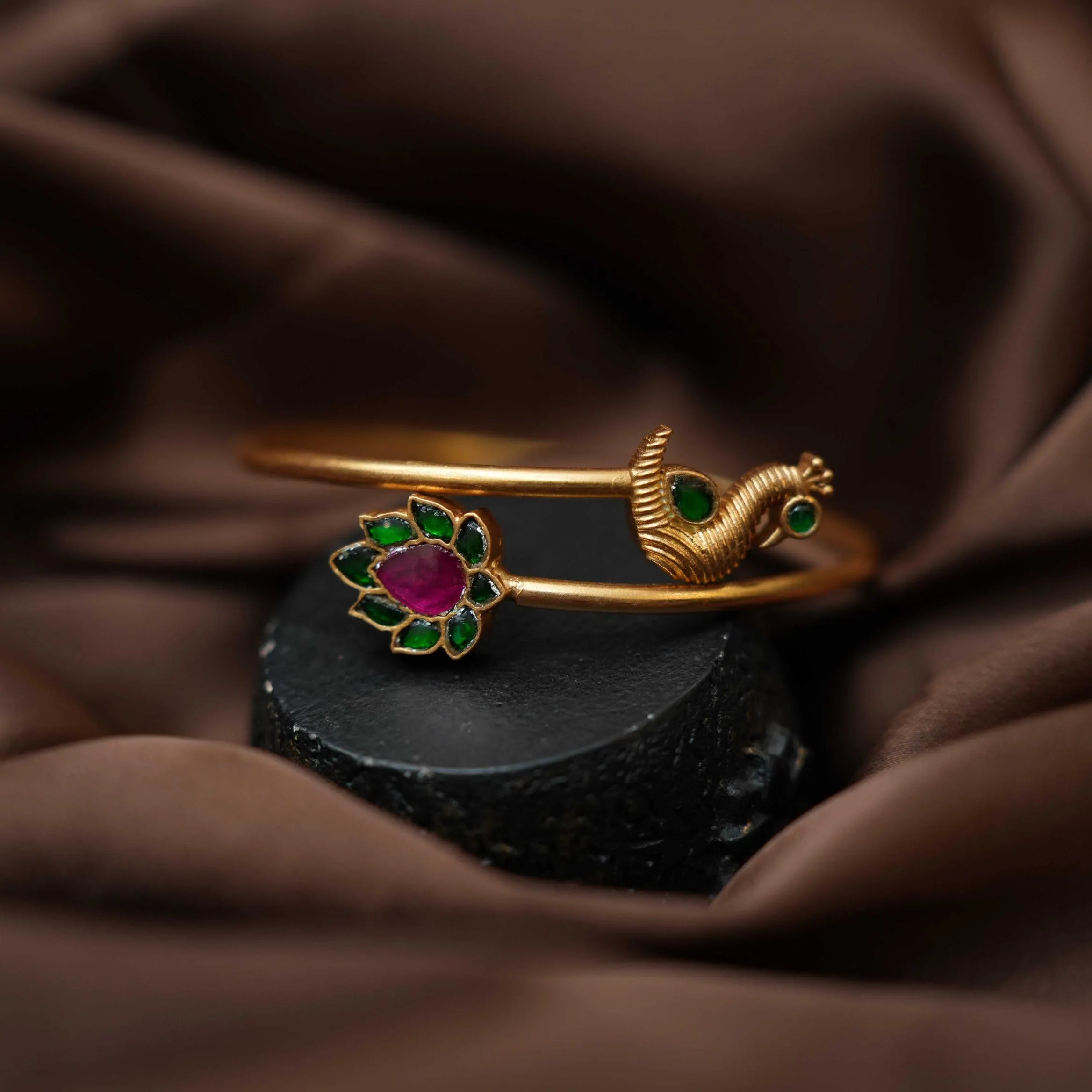 Pari Silver Kada Bangle