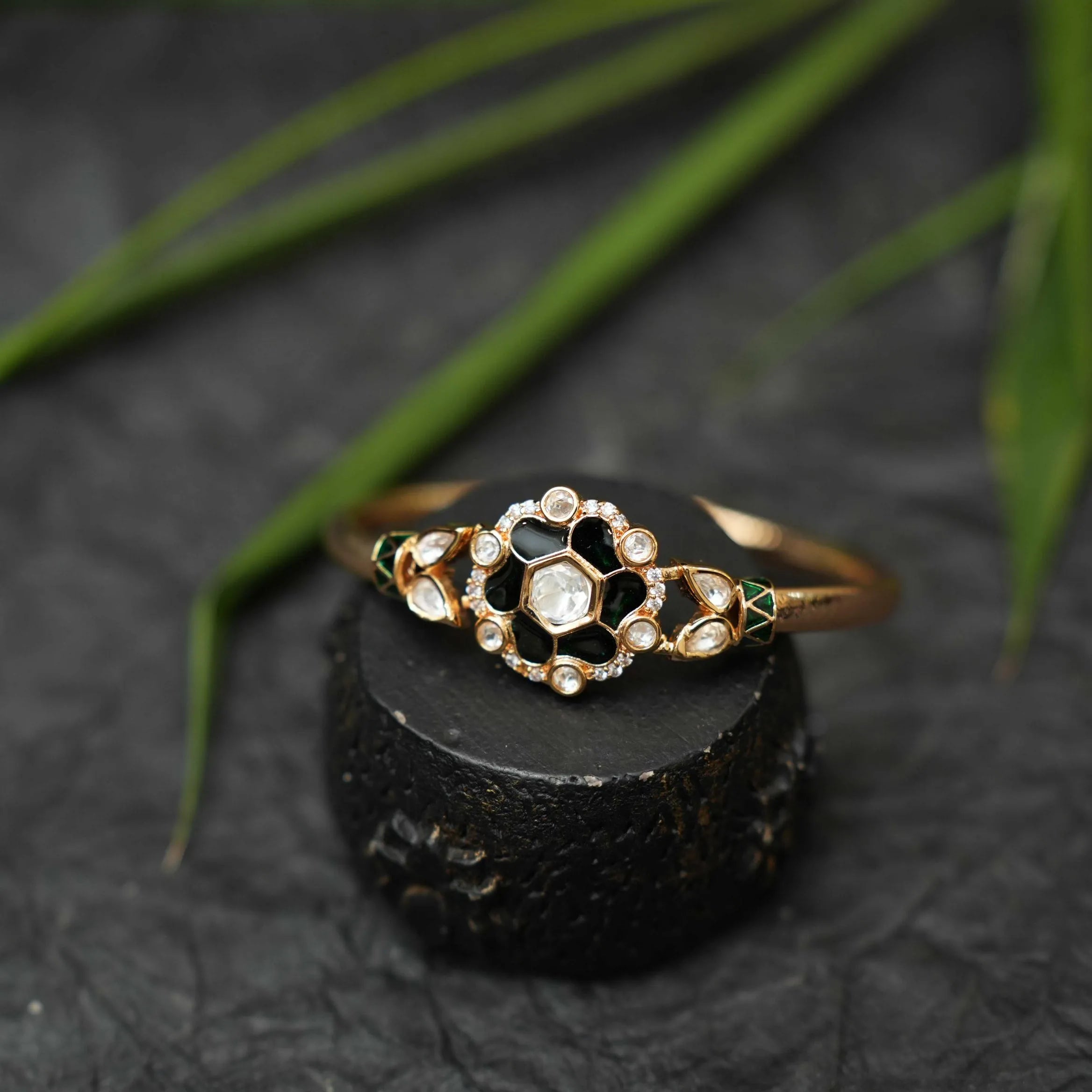 Pragya Kundan Bracelet - Green