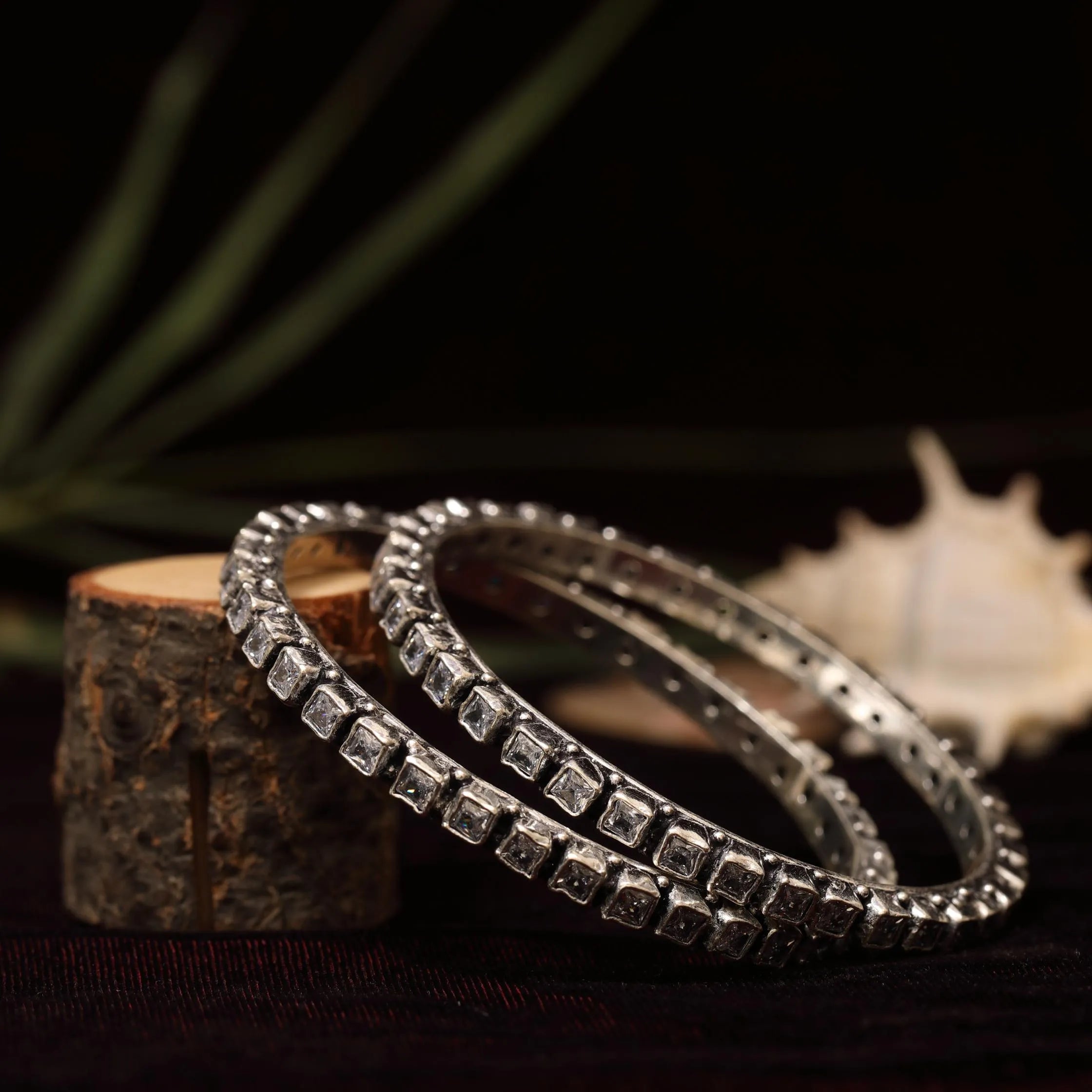Prahi Silver Oxidised Bangles