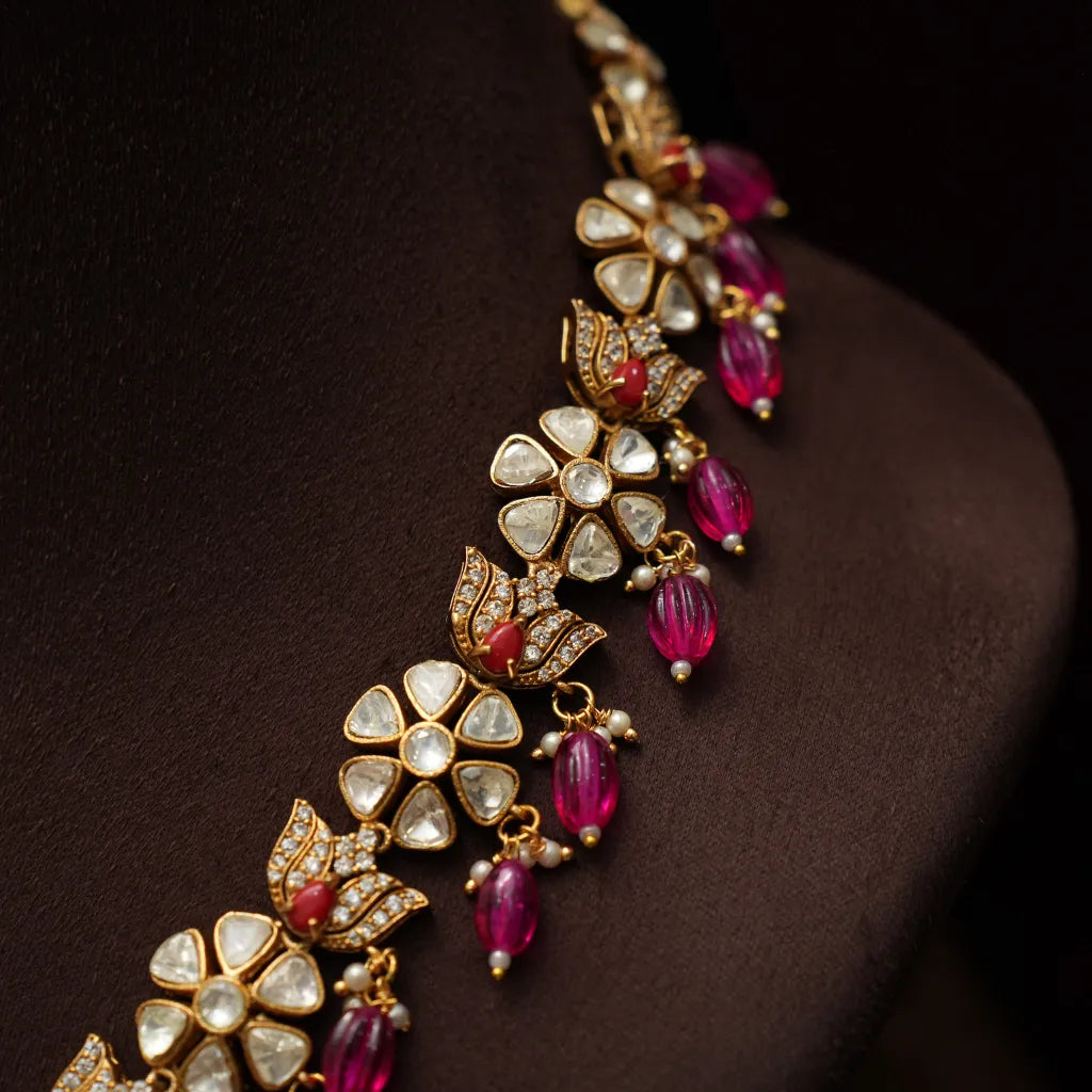 Prajna Victorian Kundan Necklace - Red