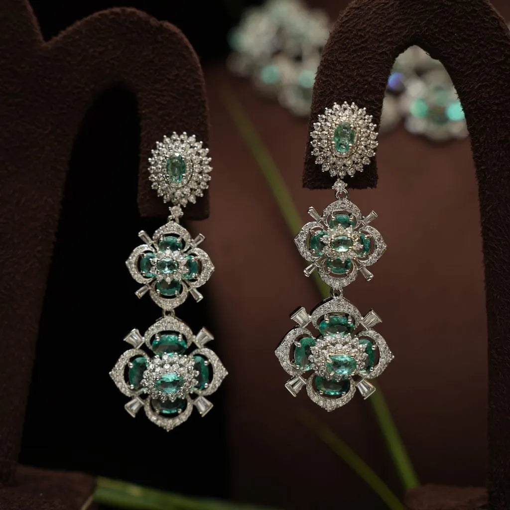 Pranavi Zircon Necklace