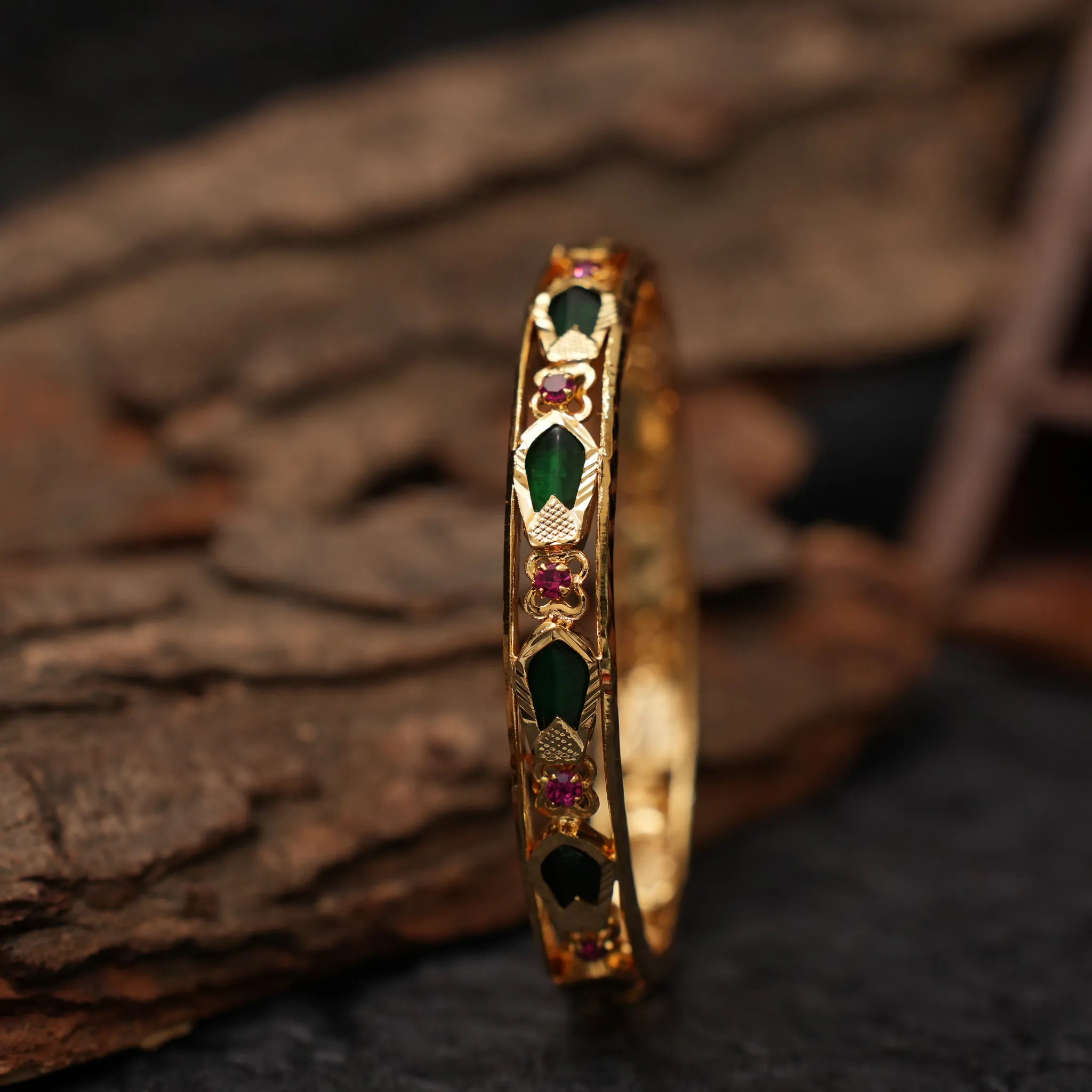 Pranith Antique Palakka Bangle
