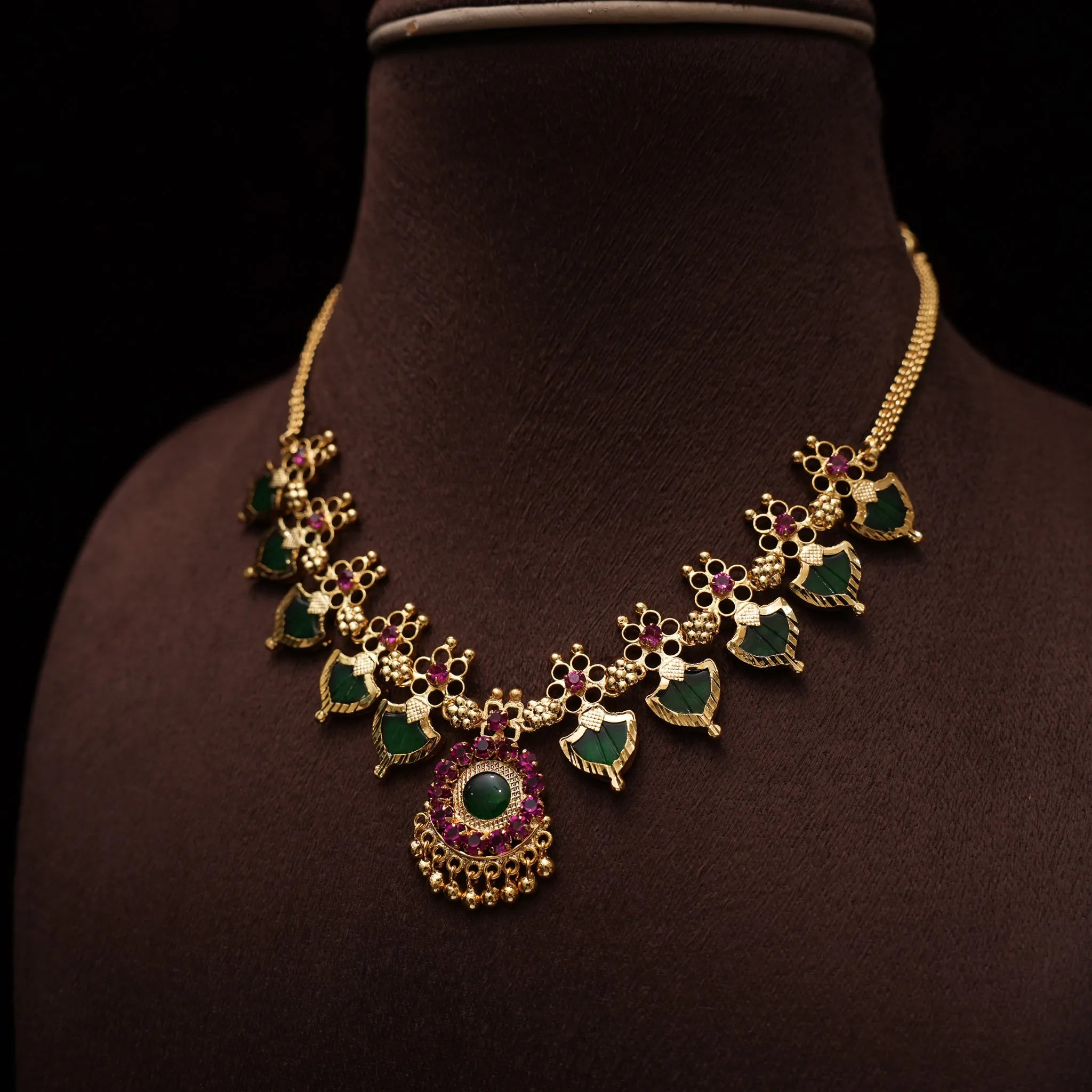 Pranith Palakka Necklace - Siya