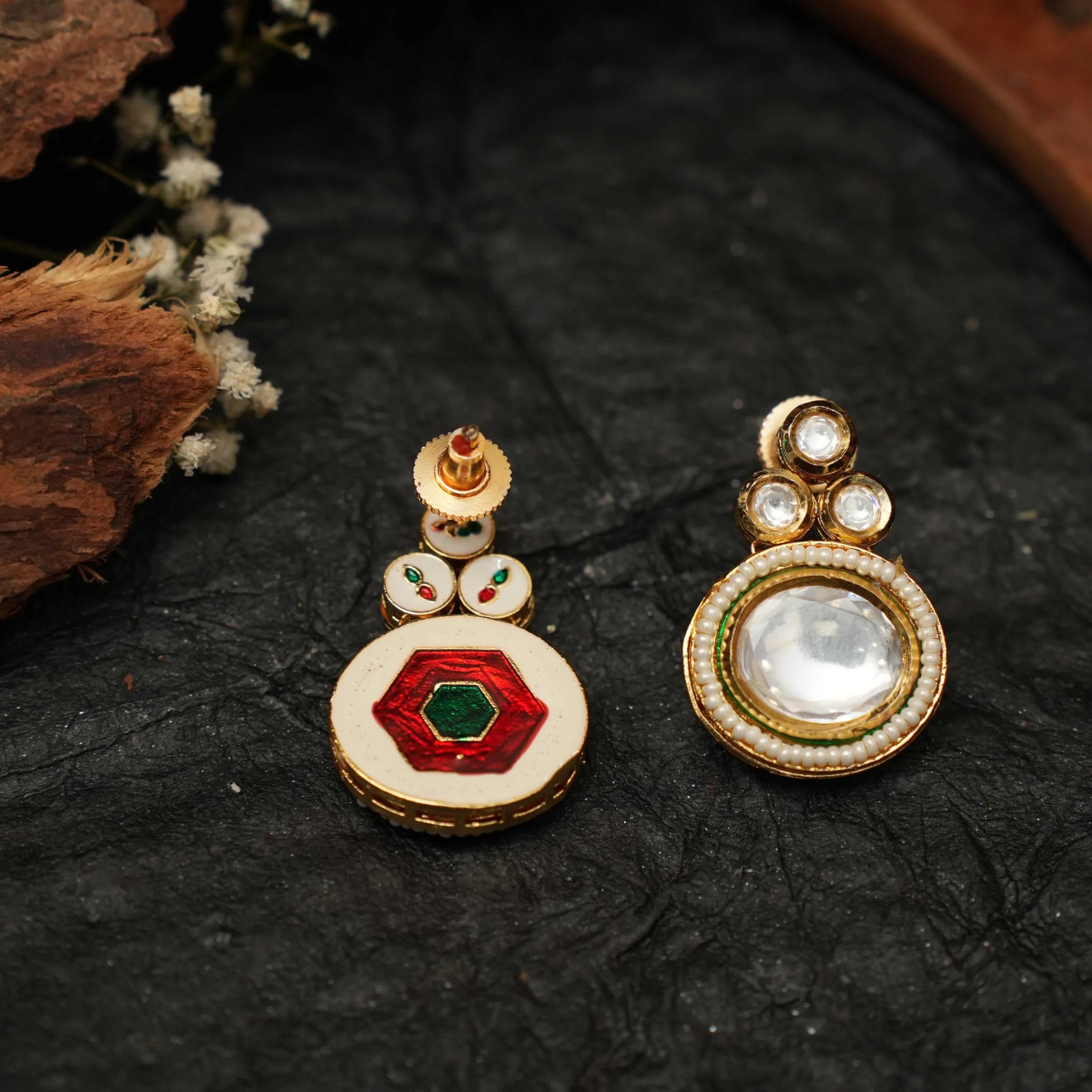 Pratim Kundan Ear Stud