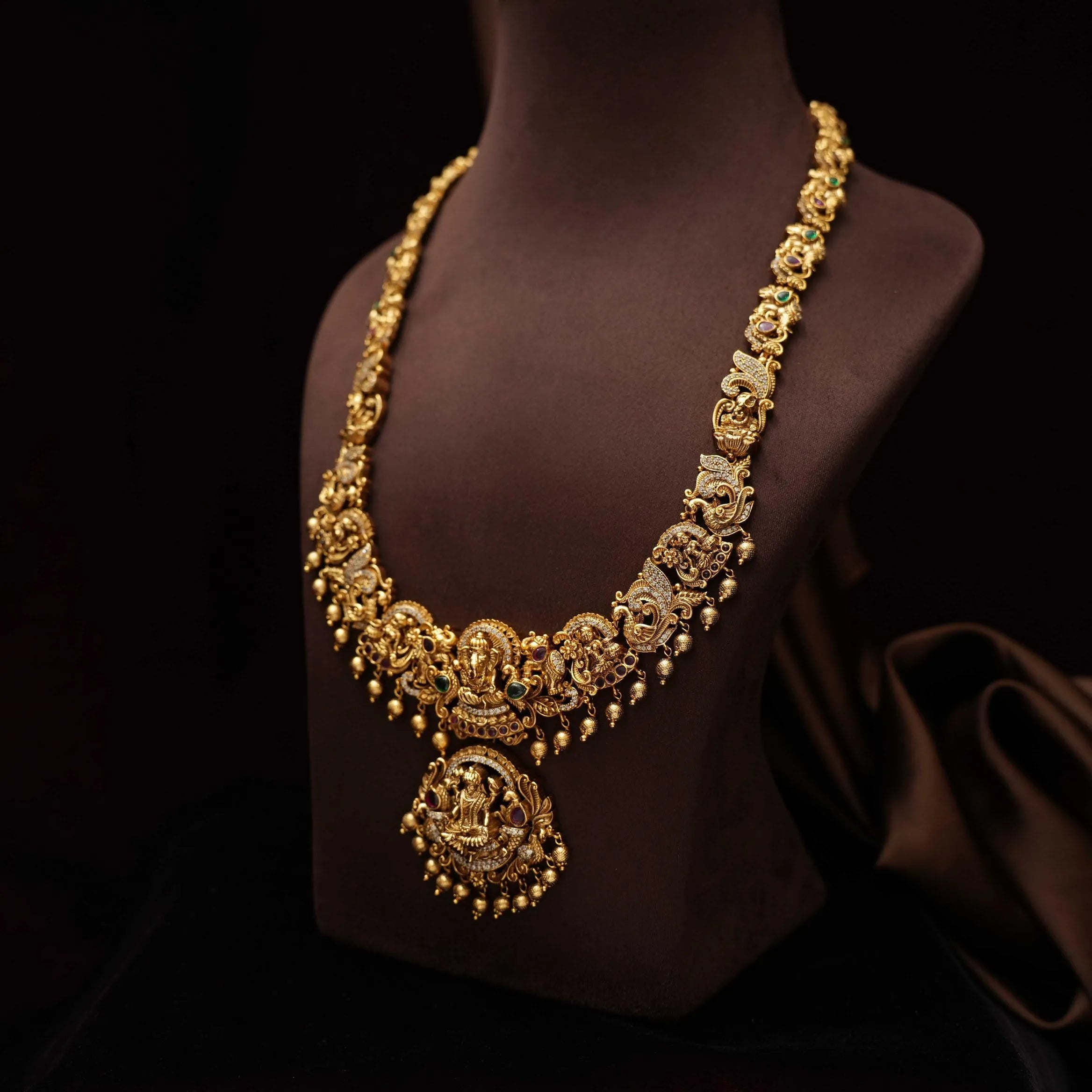 Pravya Antique Necklace