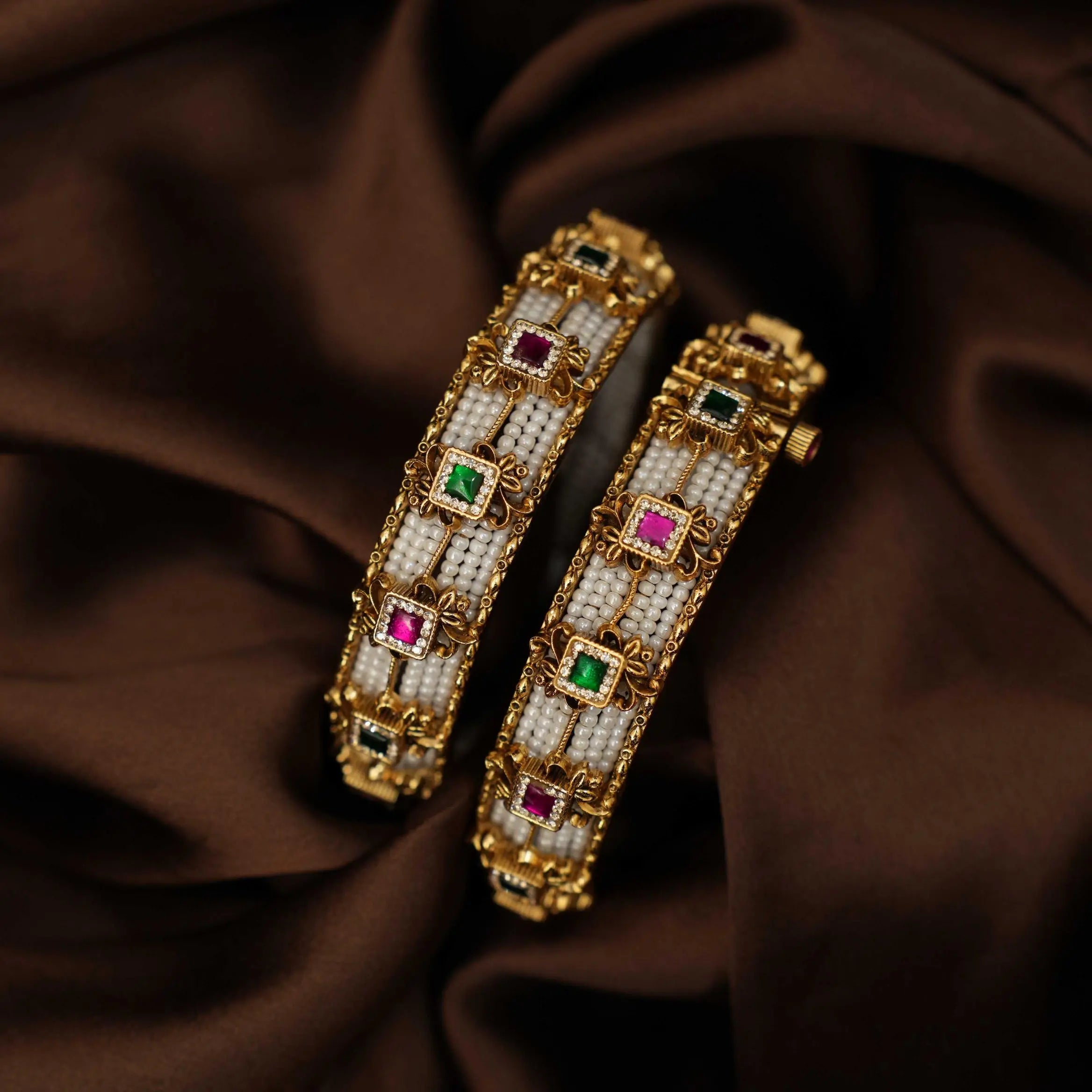 Prayagi Polki Bangles - White