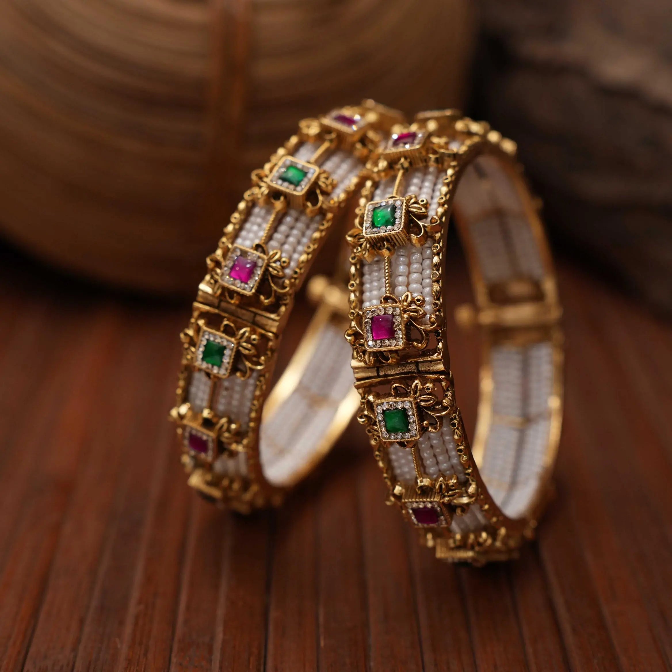 Prayagi Polki Bangles - White