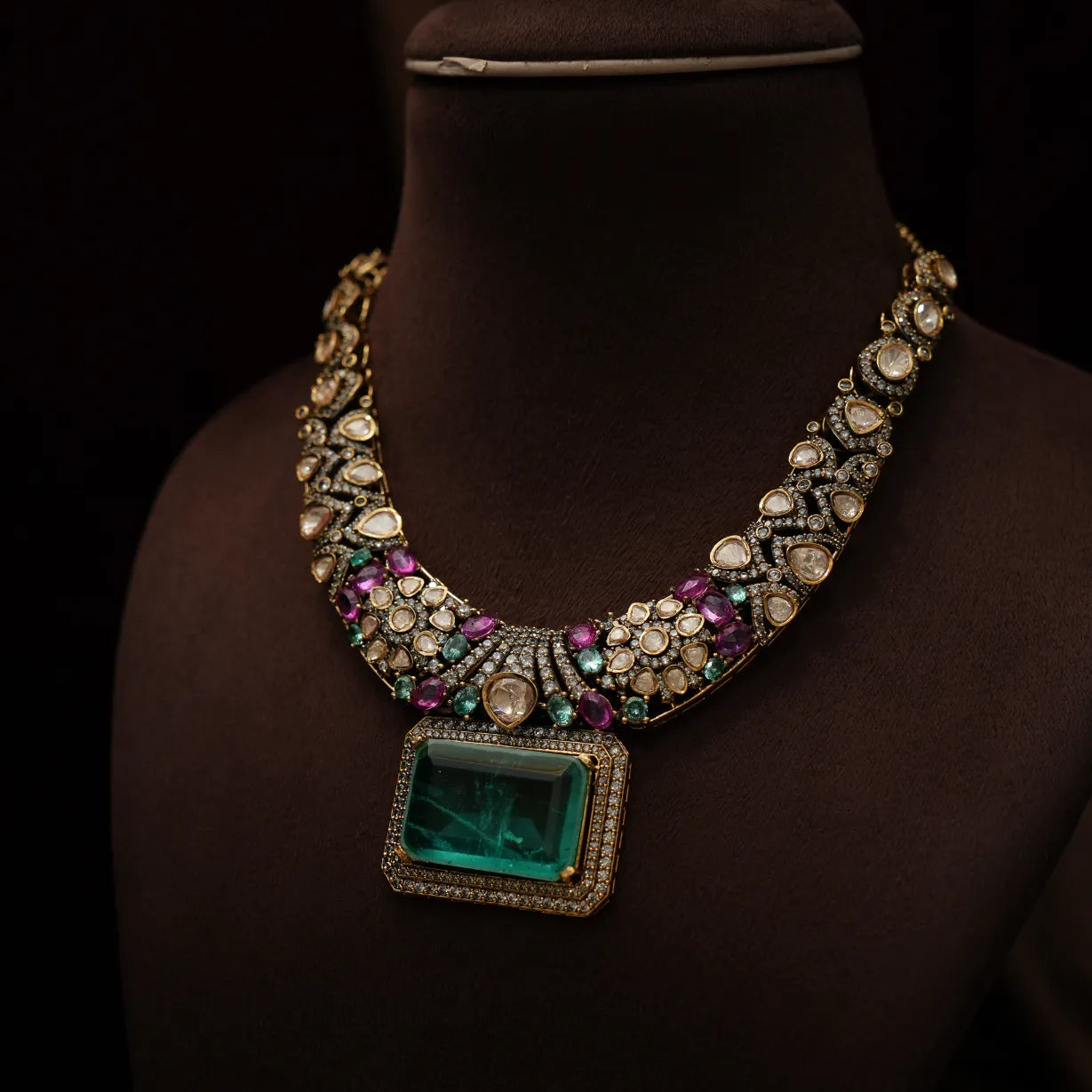 Prisha Victorian Polki Necklace - Pastel Green