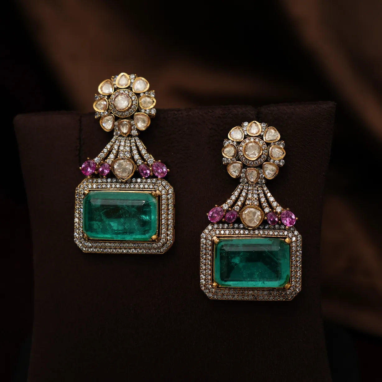 Prisha Victorian Polki Necklace - Pastel Green