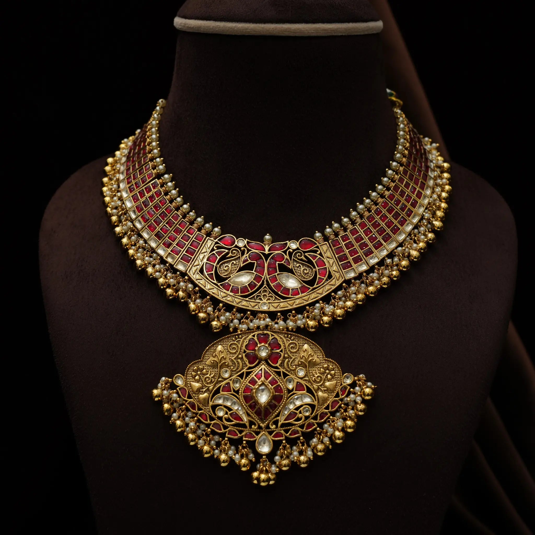 Pujitha Statement Necklace