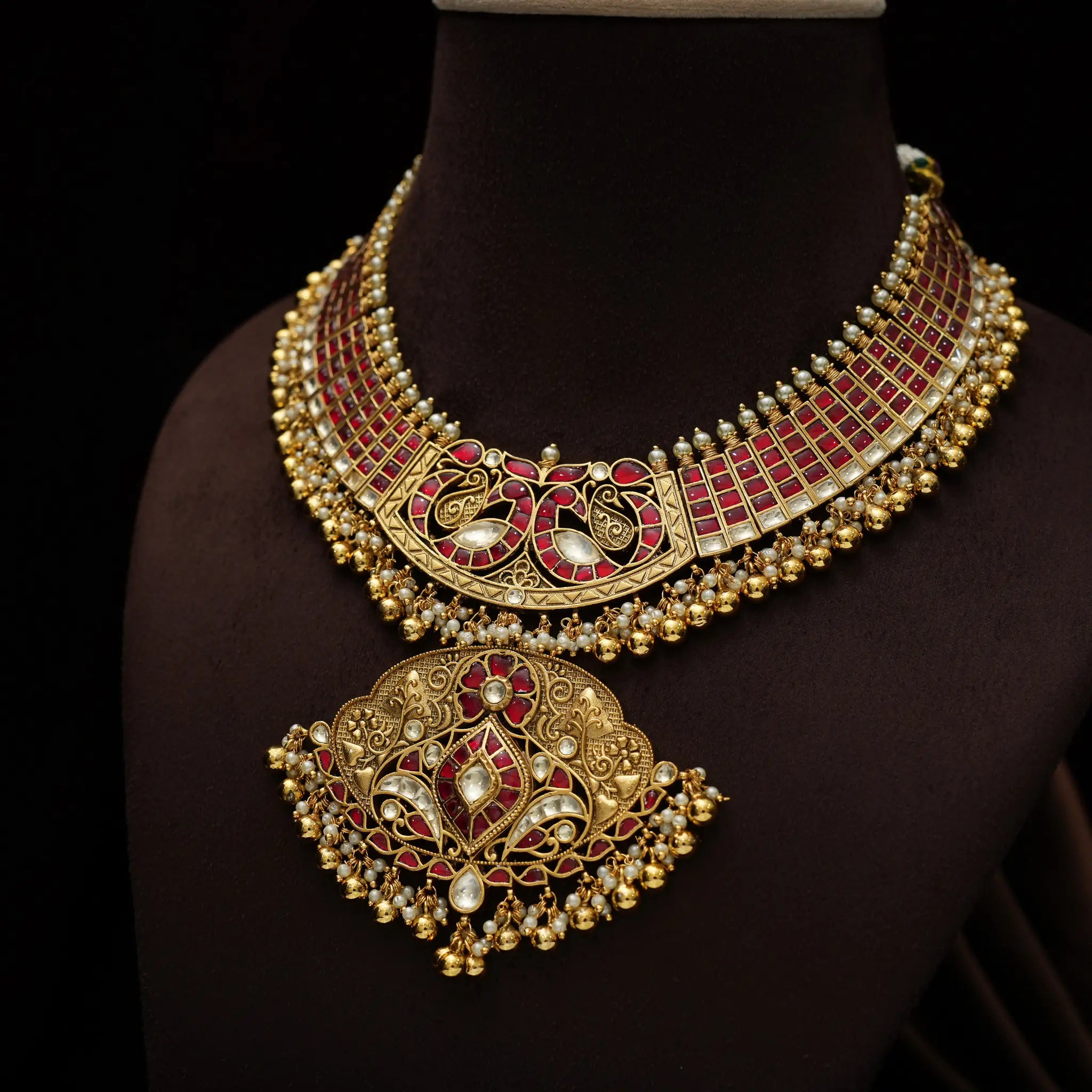 Pujitha Statement Necklace