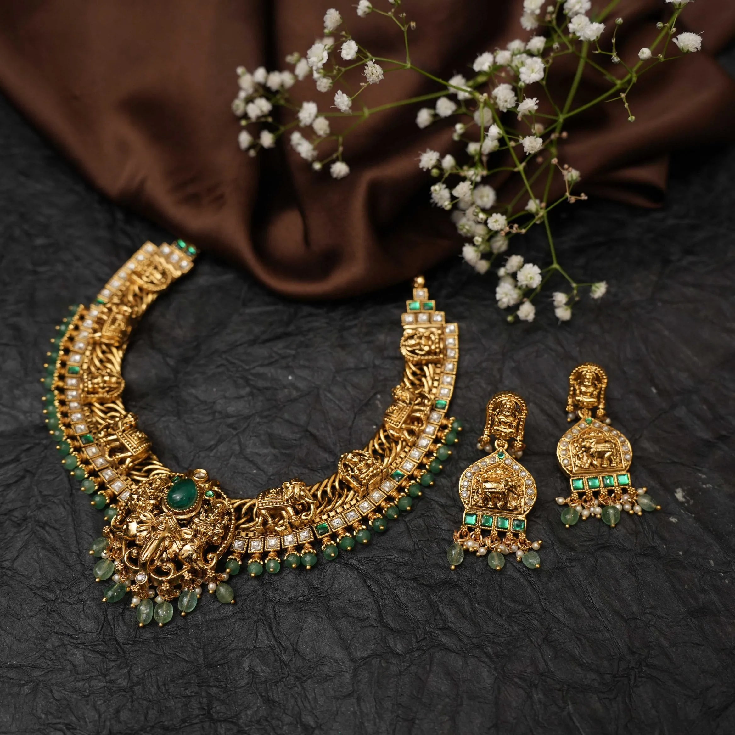 Pusita Antique Necklace - Short