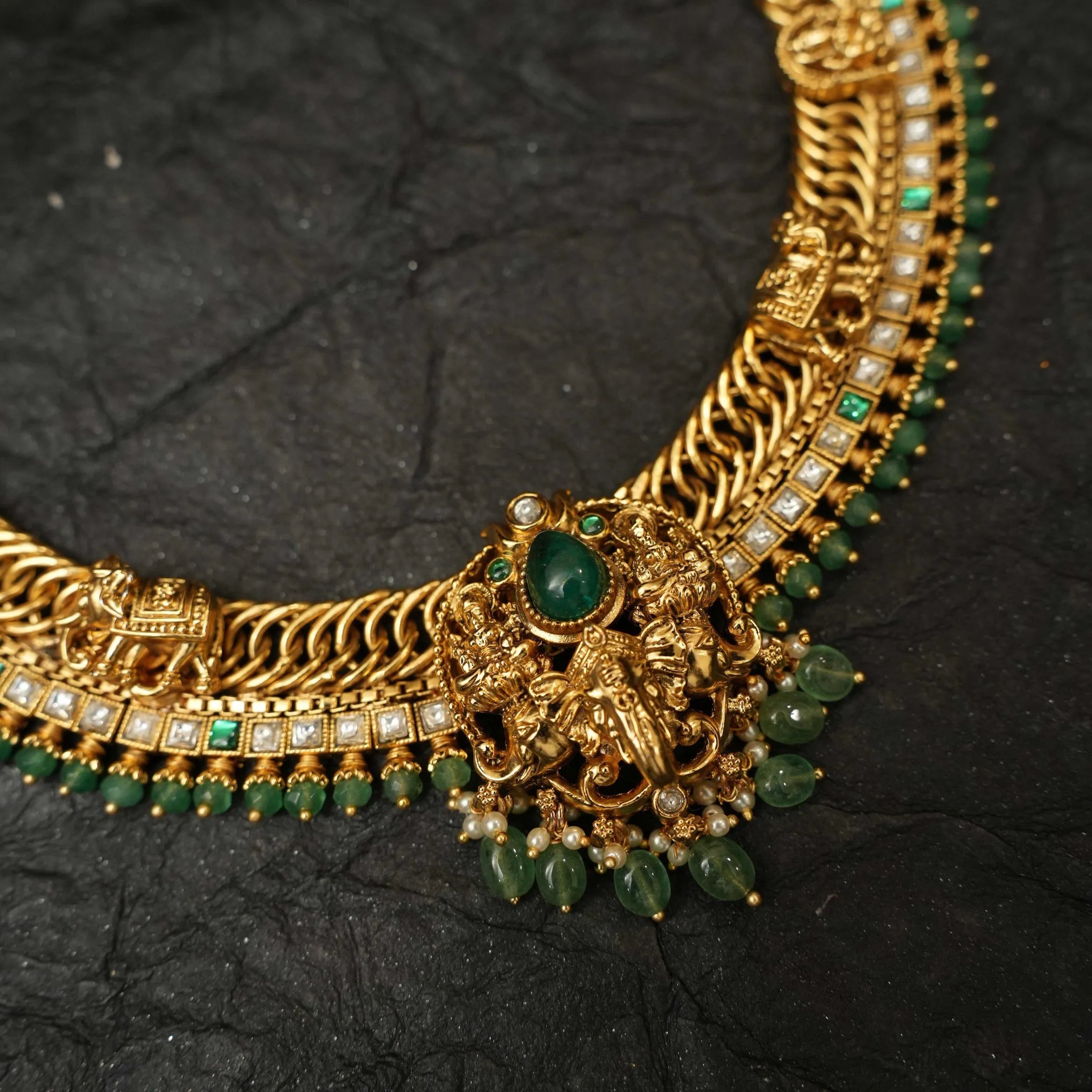 Pusita Antique Necklace