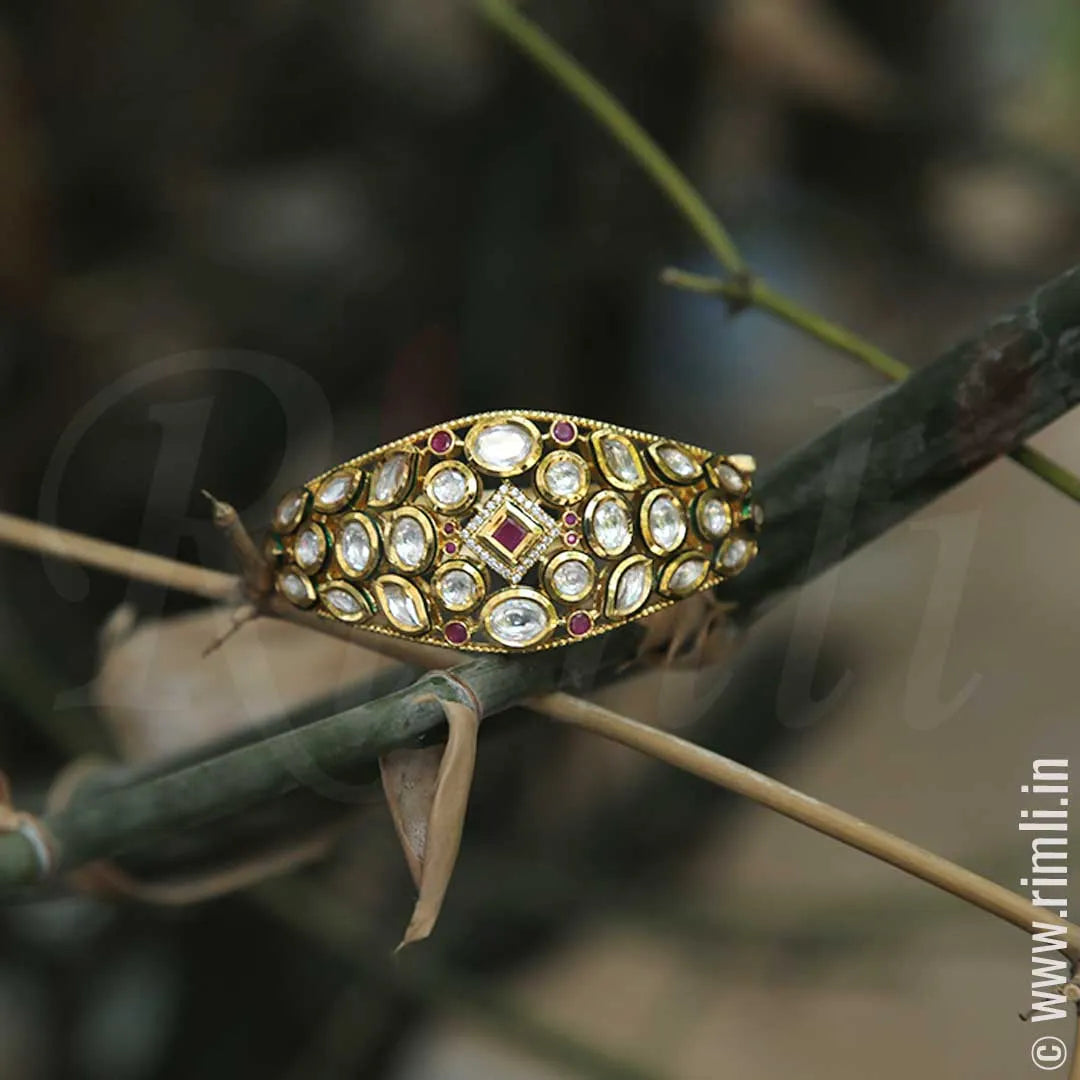Kundan Bracelet with Red Stones - Rimli Boutique