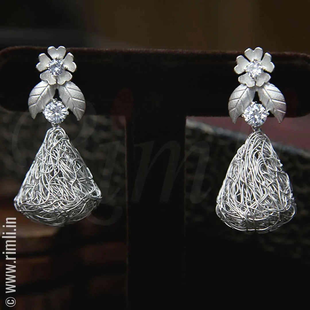 Modern Silver Earrings - Rimli Boutique